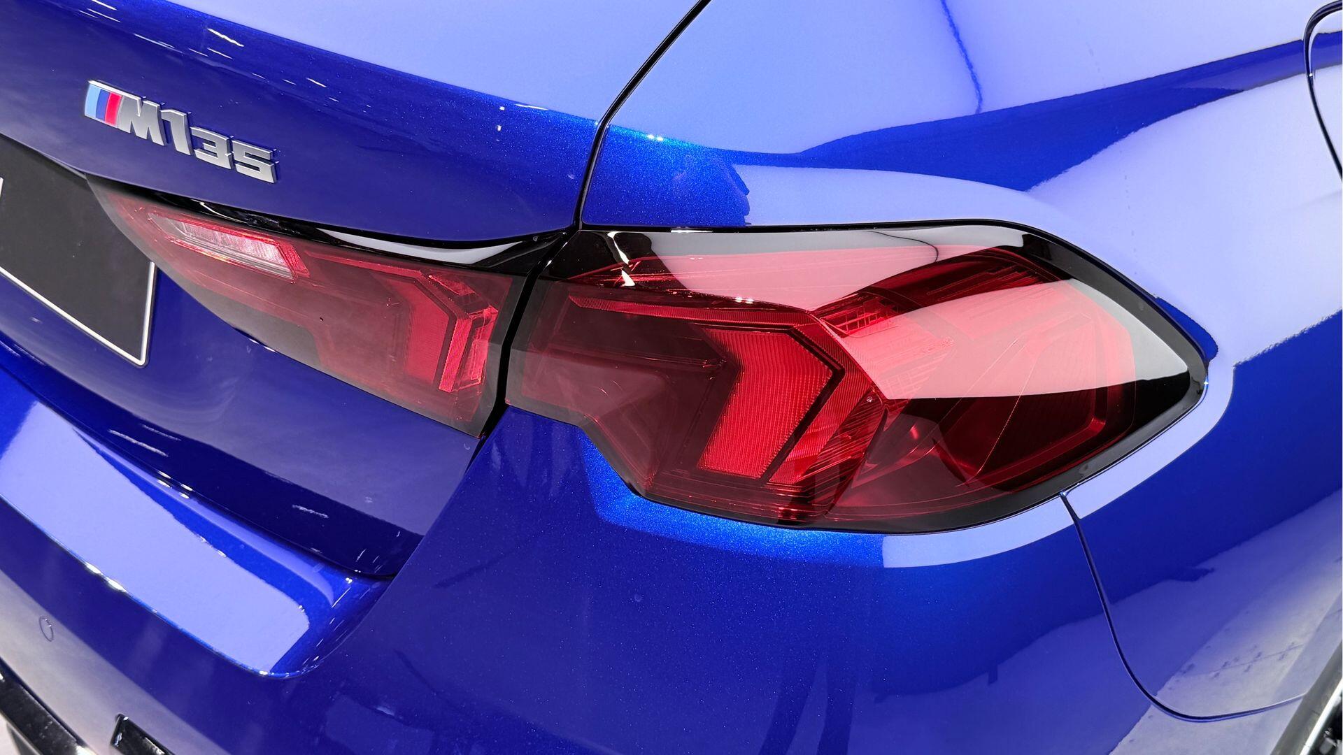 BMW 1 Series view 21