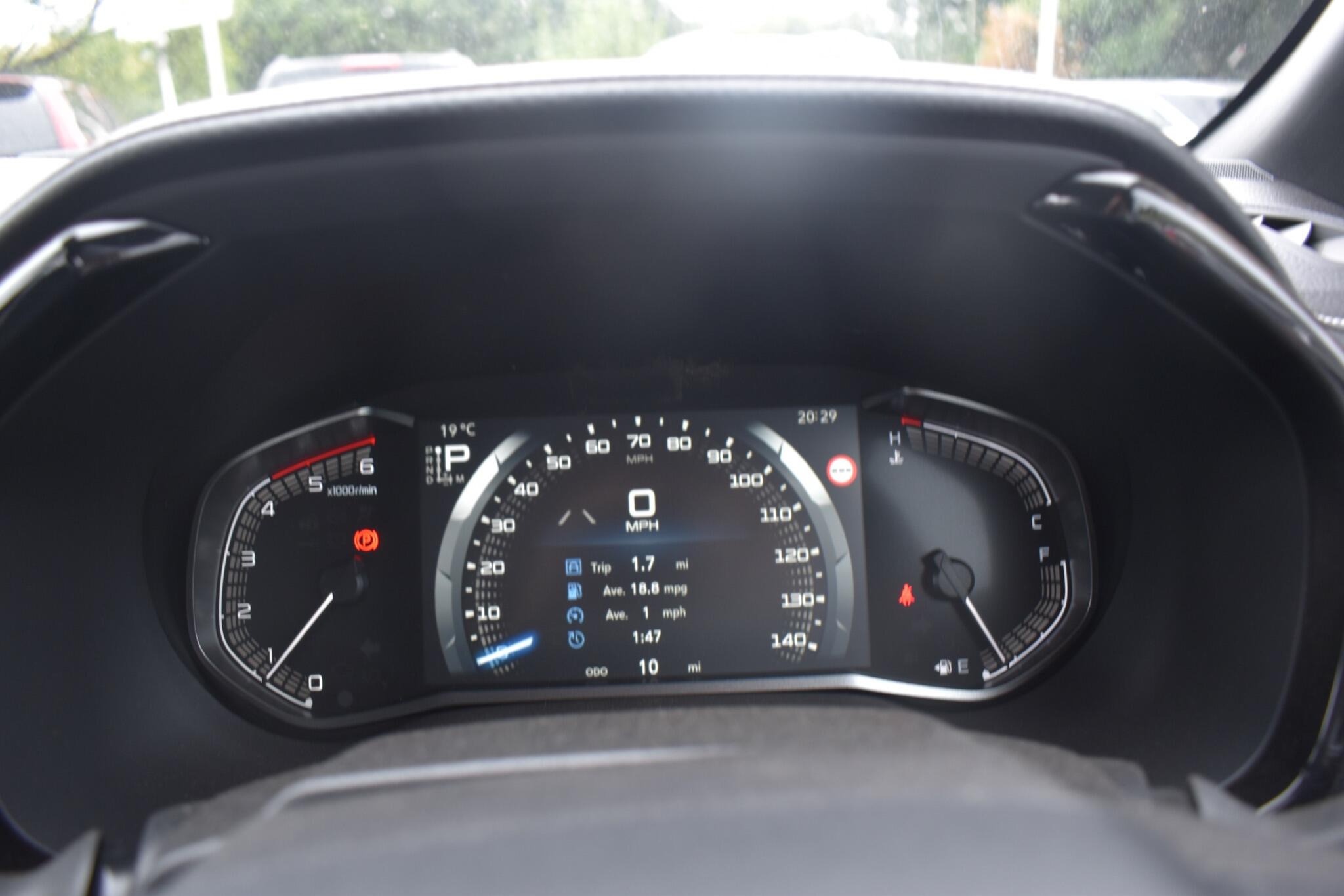 D-Max - 1.9 TD V-Cross Auto 4WD Euro 6 (s/s) 4dr - Image 27