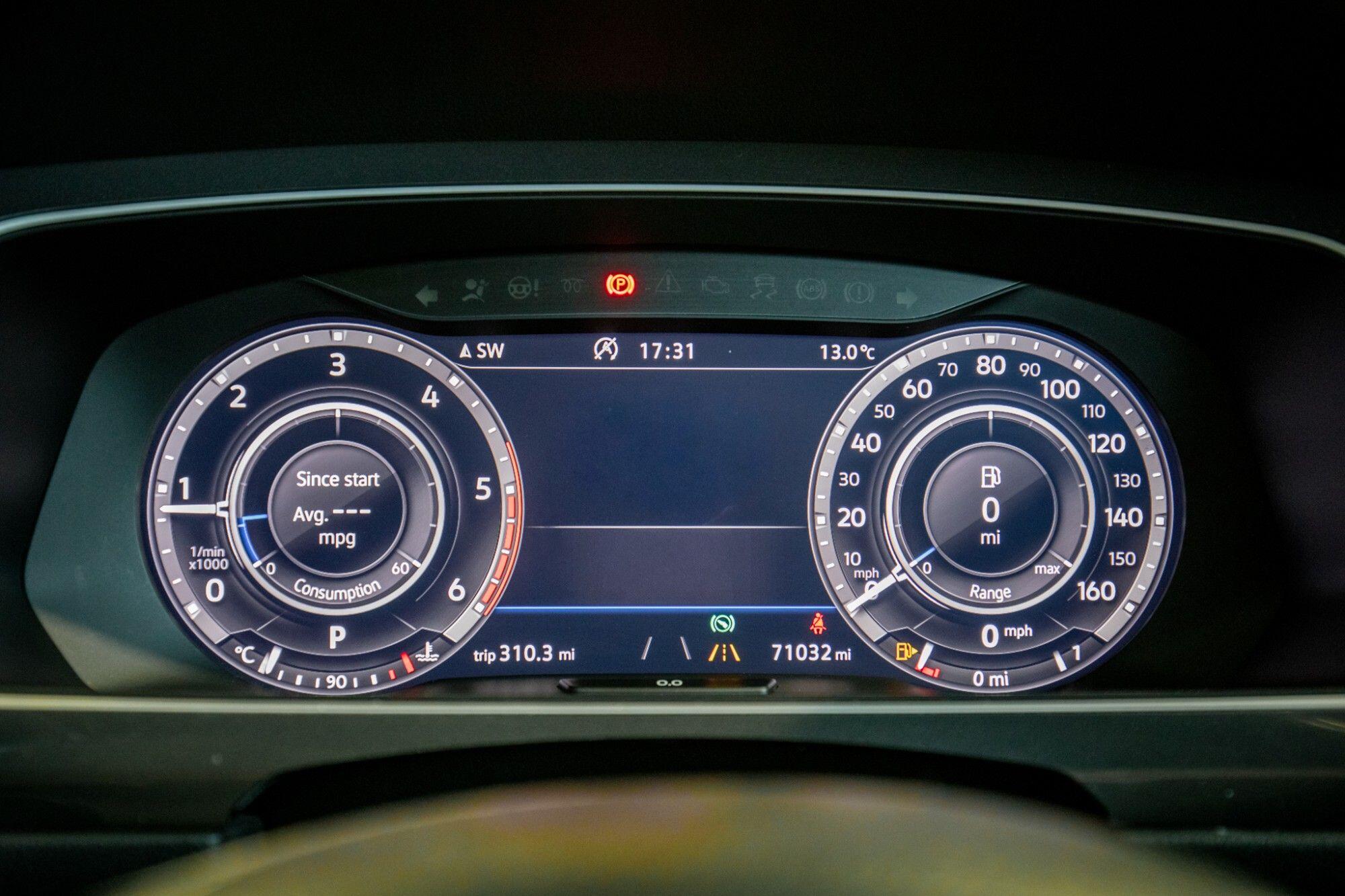 Volkswagen Tiguan view 20