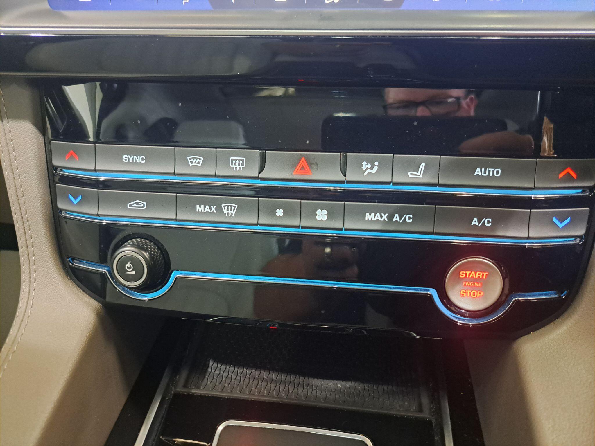Jaguar F-Pace view 23