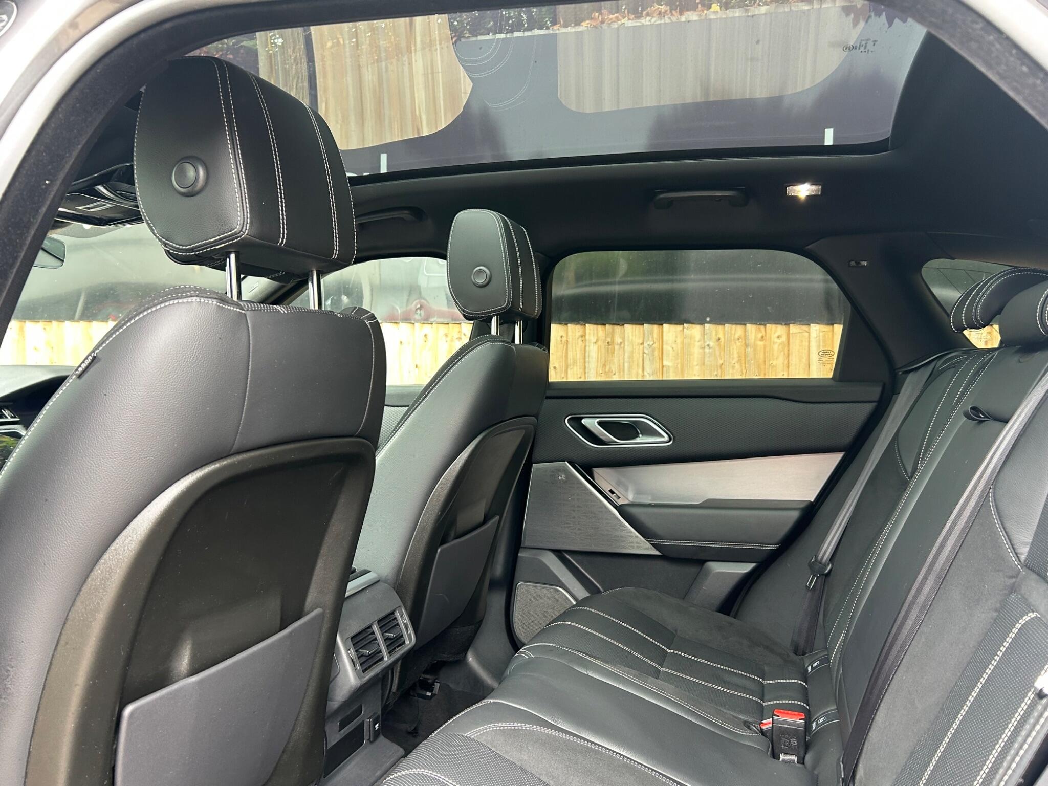 Land Rover Range Rover Velar view 29