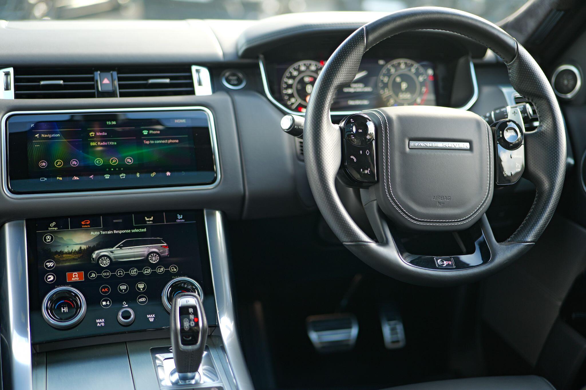 Land Rover Range Rover Sport view 18