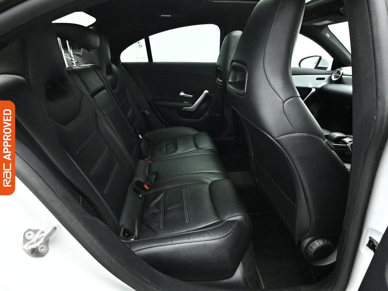 Mercedes-Benz Cla view 12