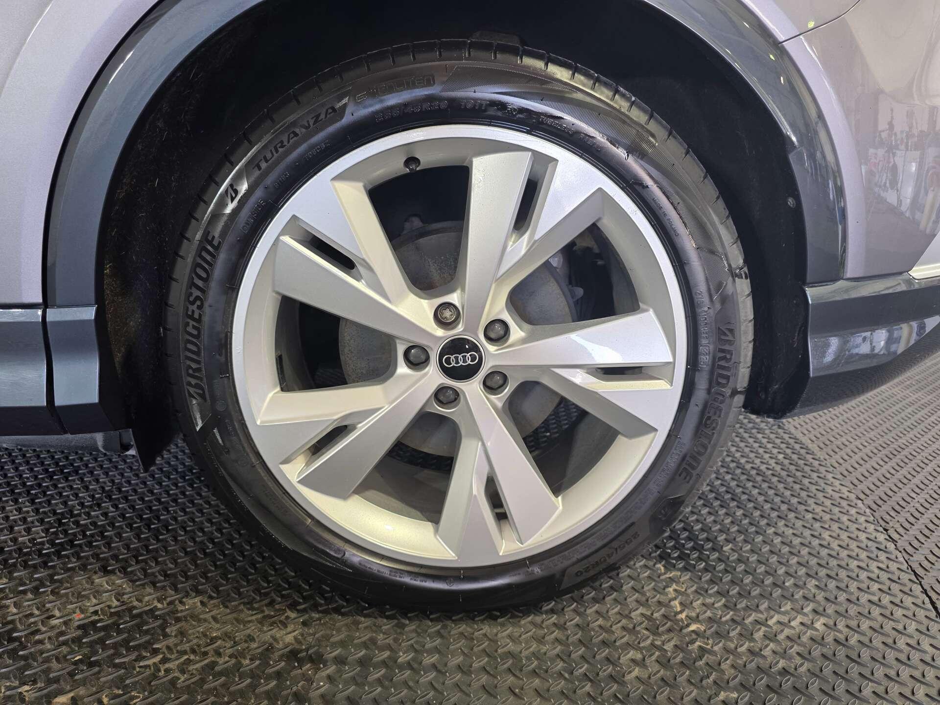 Audi Q4 E-Tron view 54