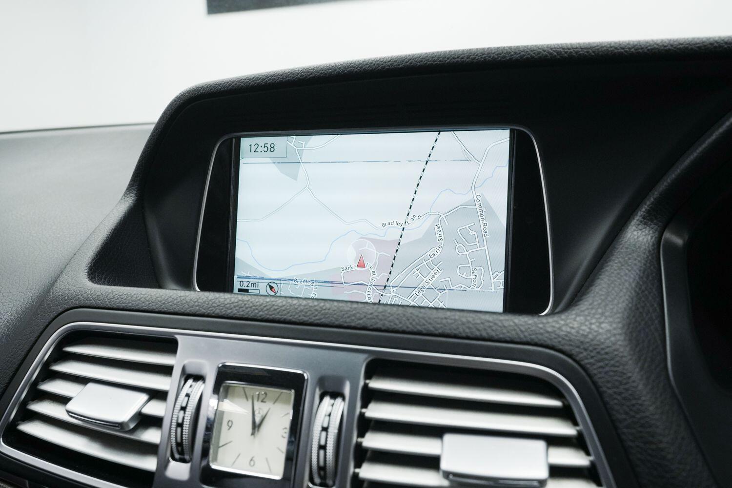 Mercedes-Benz E Class view 20