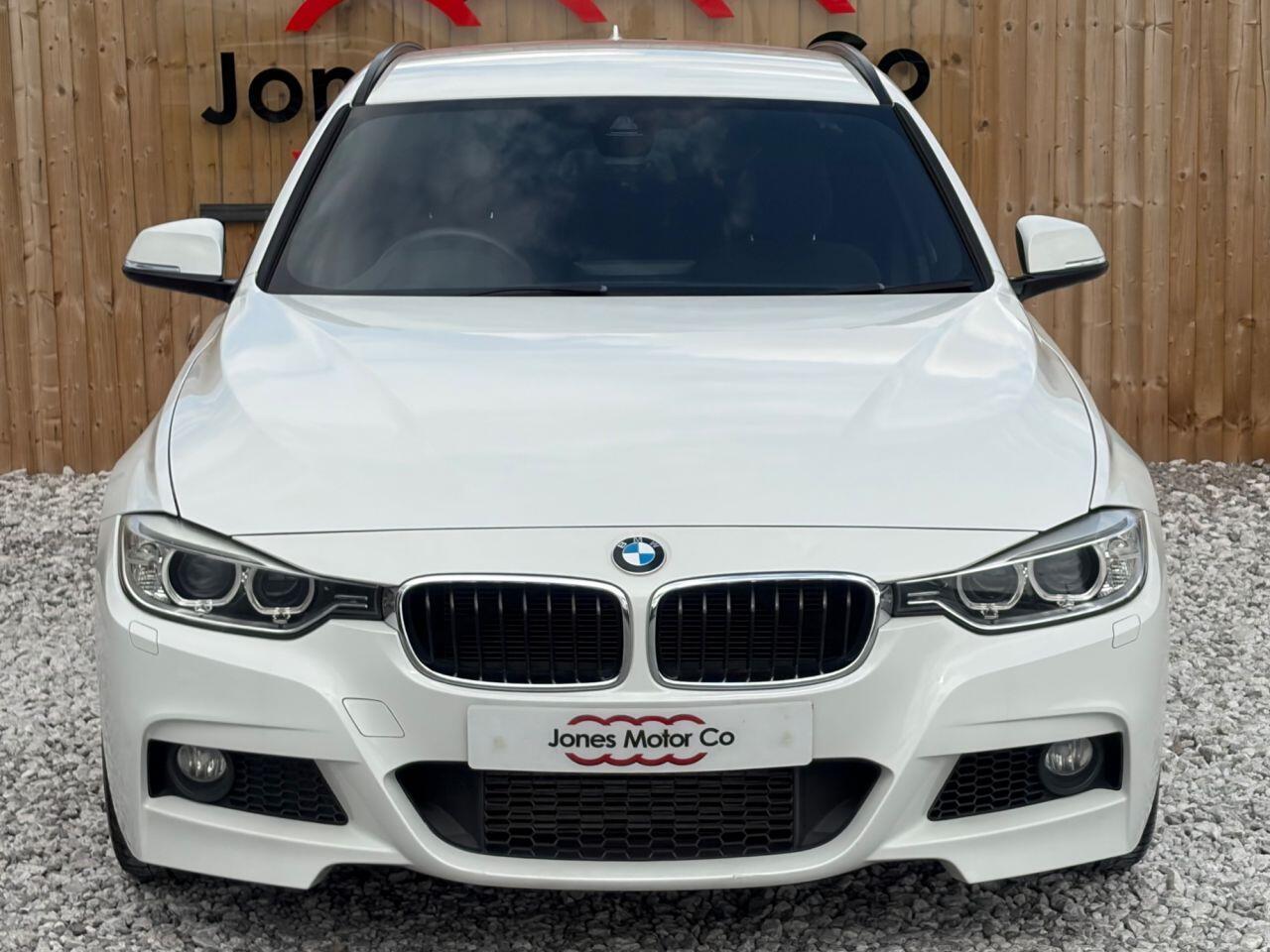 BMW 3 Series view 3