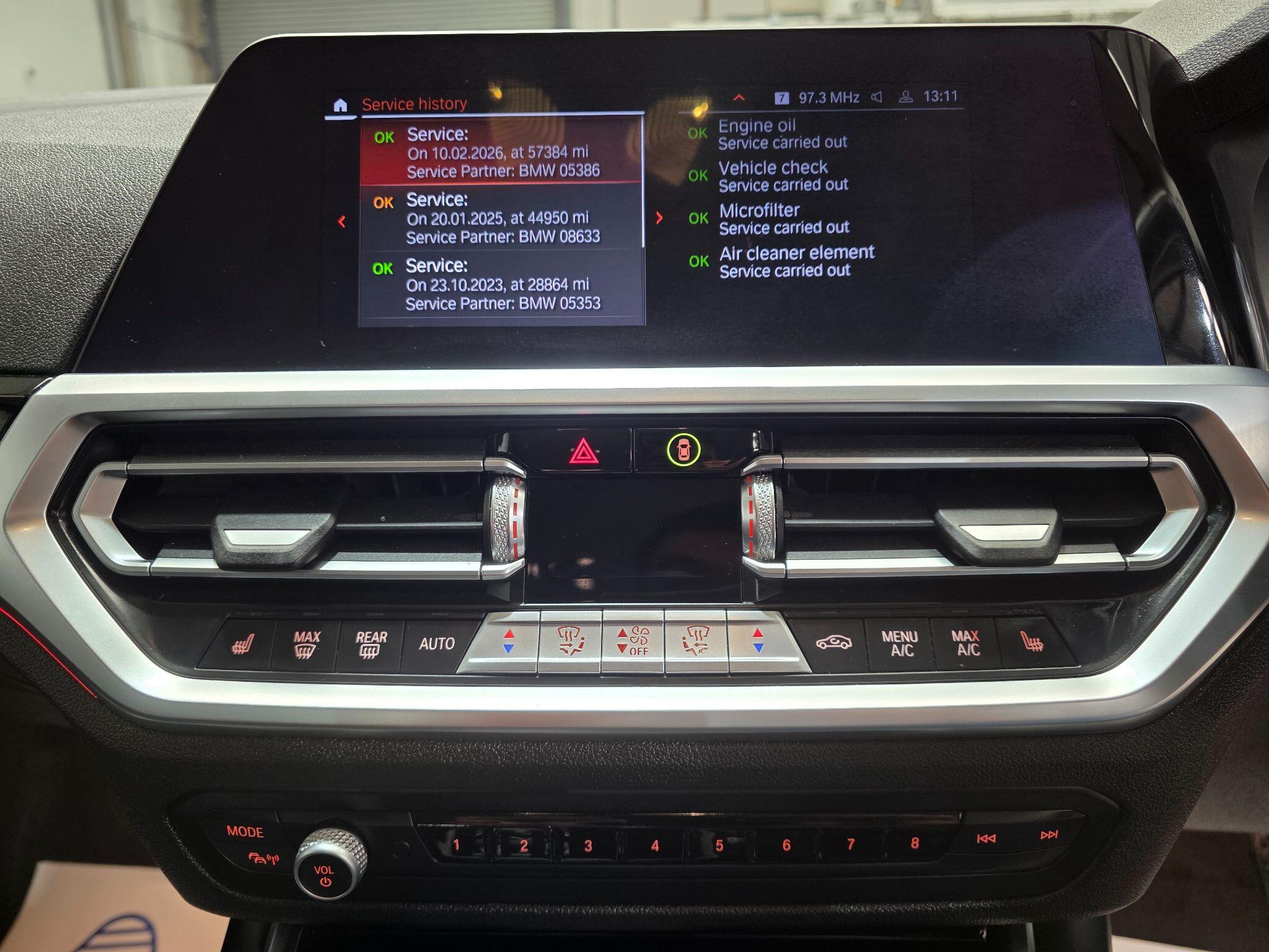 BMW 3 Series view 9