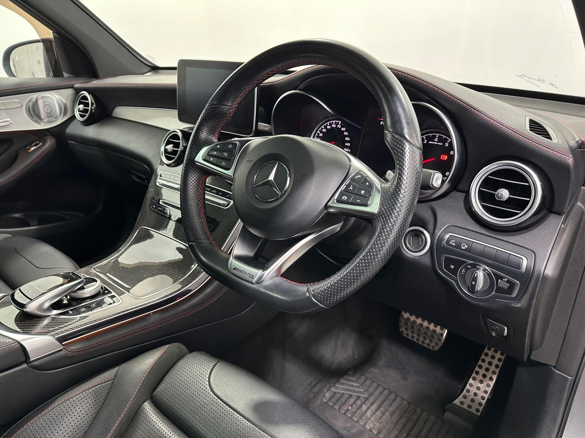 Mercedes-Benz GLC view 11