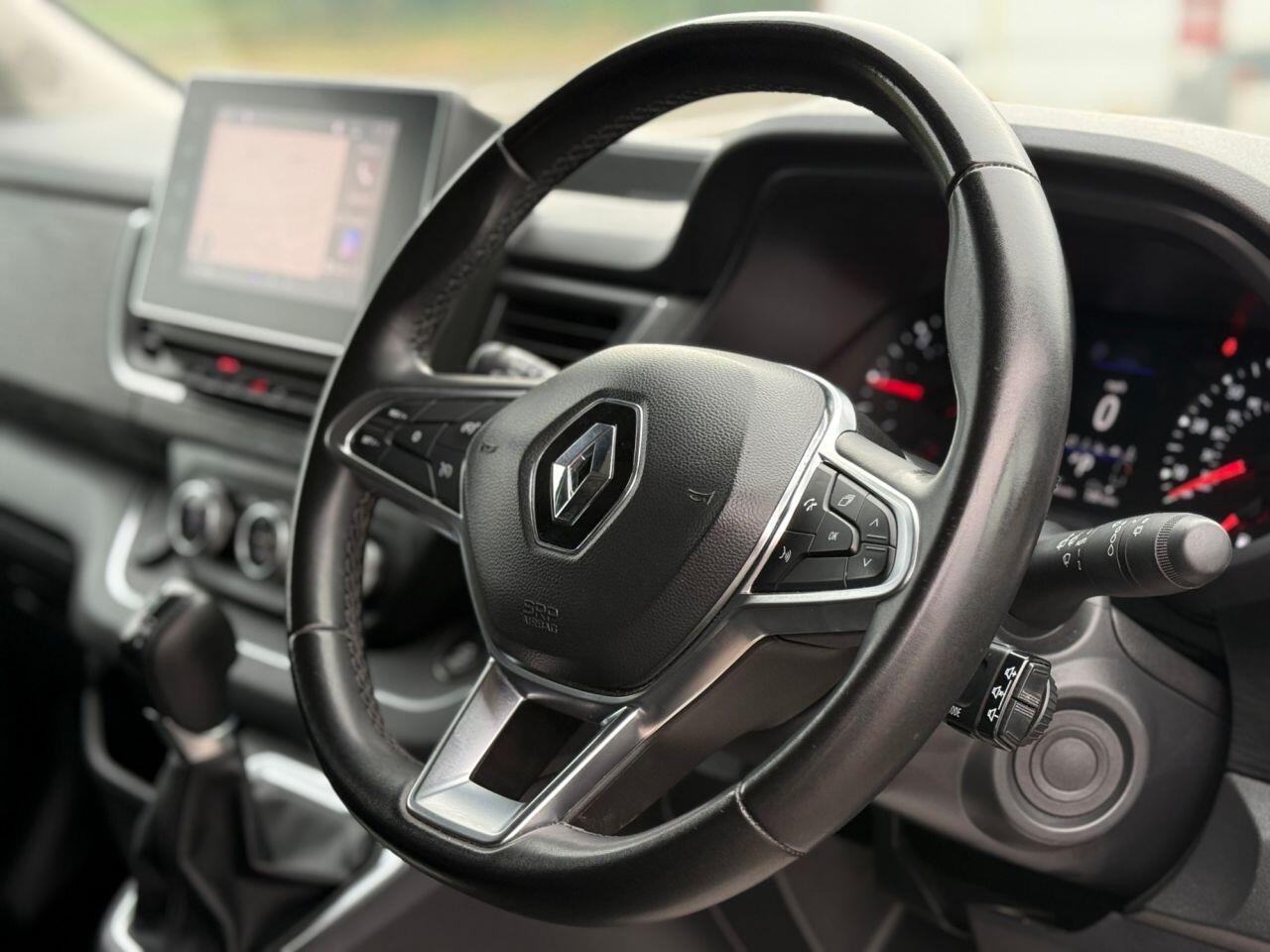 Renault Trafic view 11