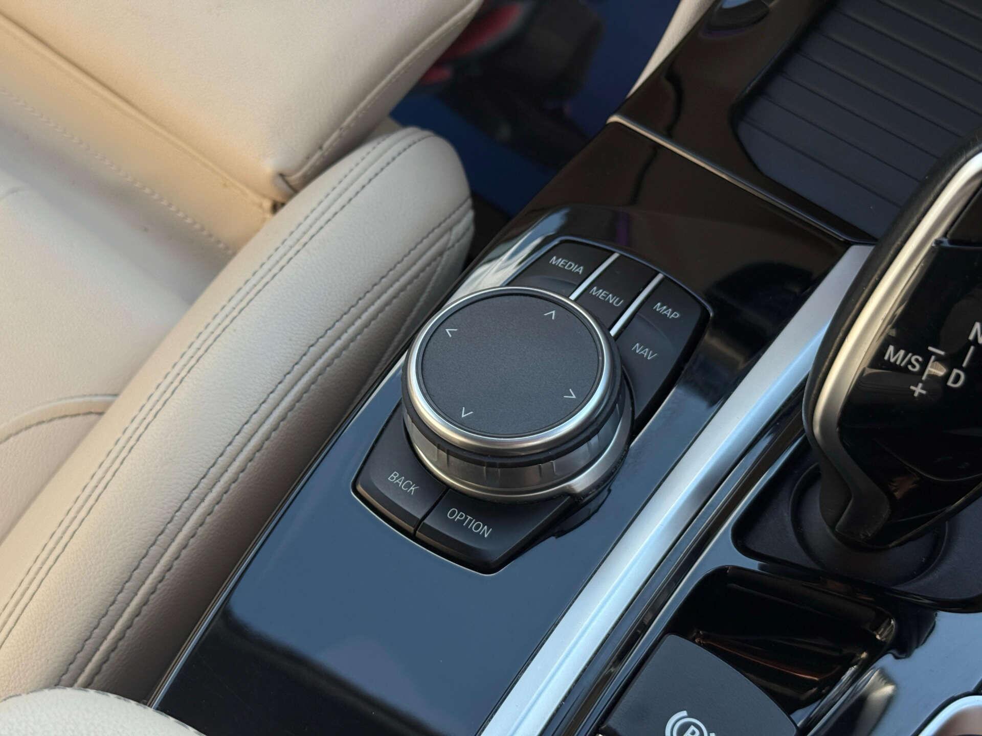 BMW X4 view 68