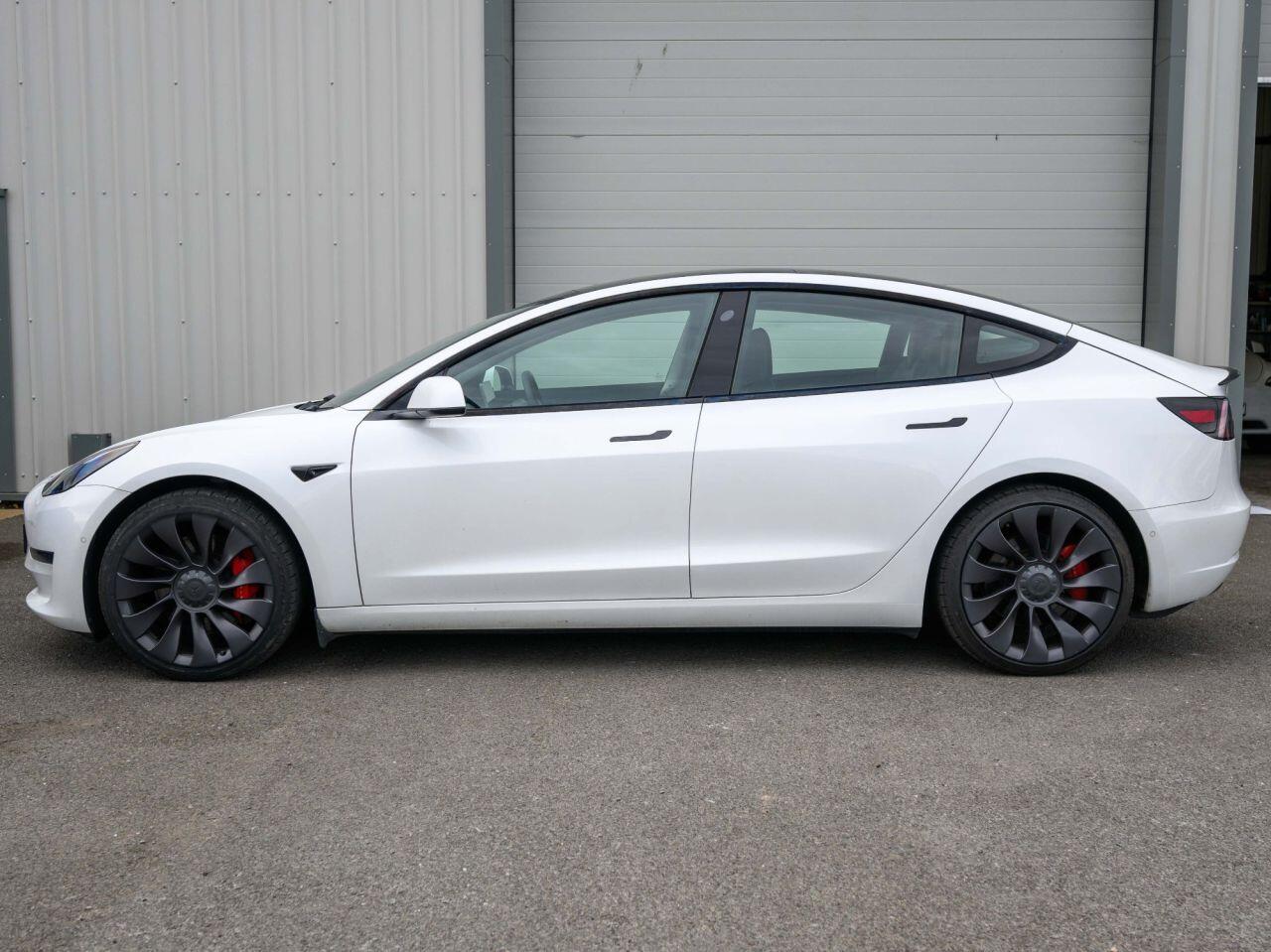 Tesla Model 3 view 6