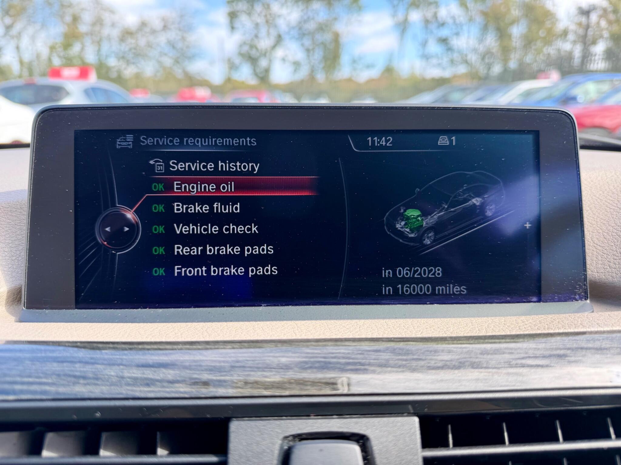 BMW 3 Series view 51