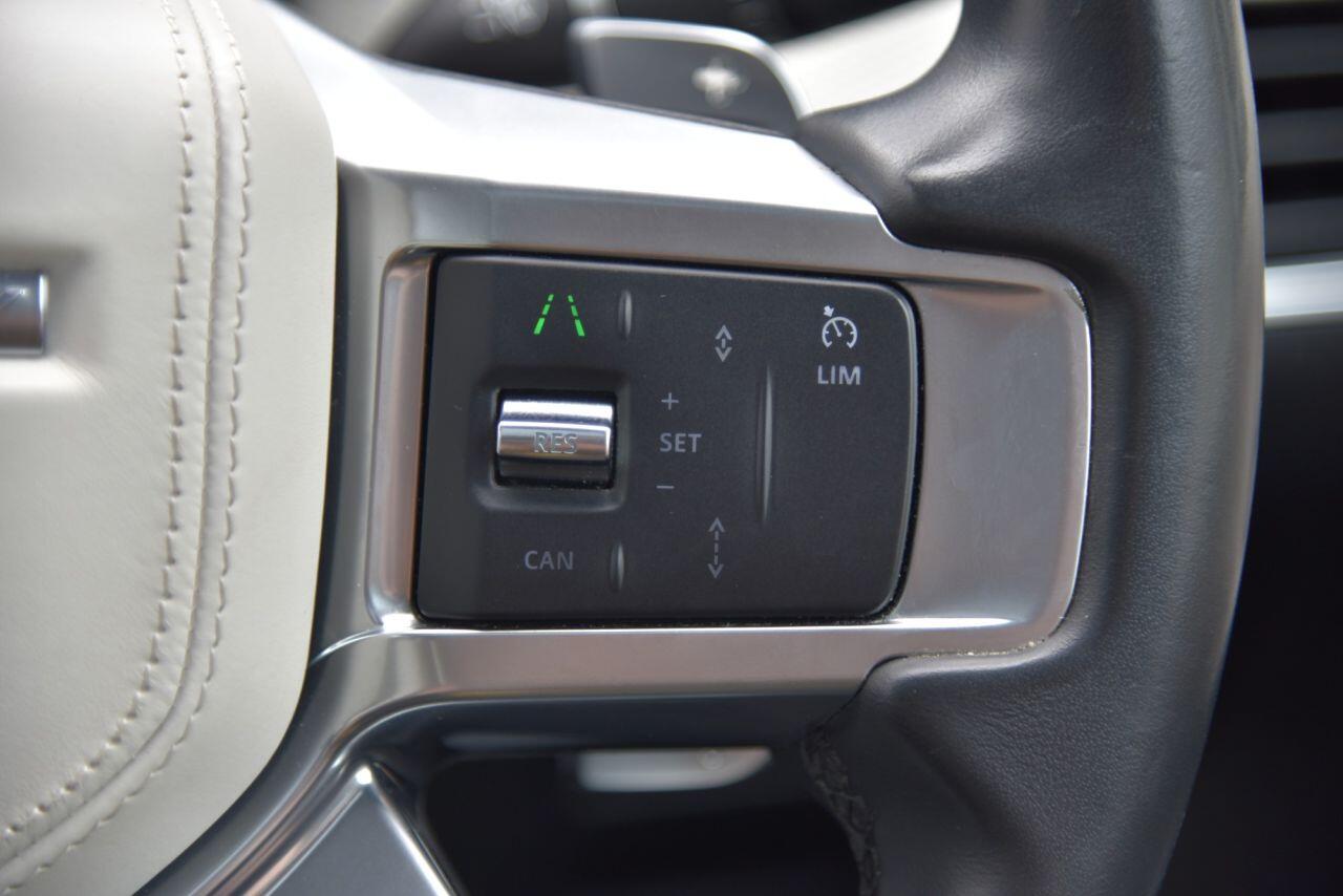 Land Rover Discovery 3 view 36
