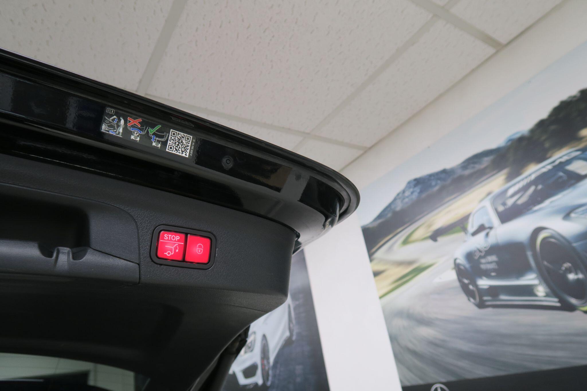 Mercedes-Benz Gle view 23