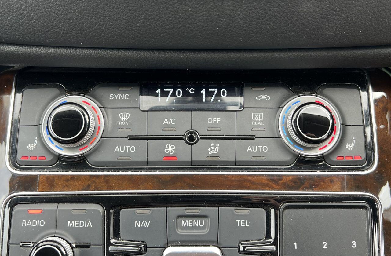 Audi A8 view 46