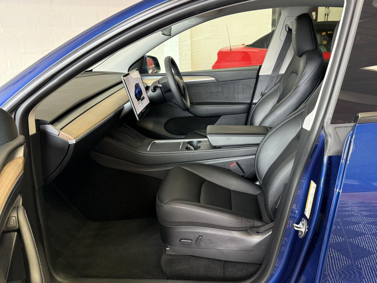 Tesla Model Y view 54
