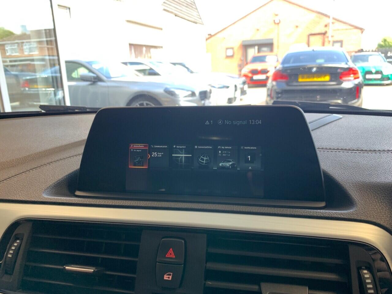 BMW 1 Series view 42