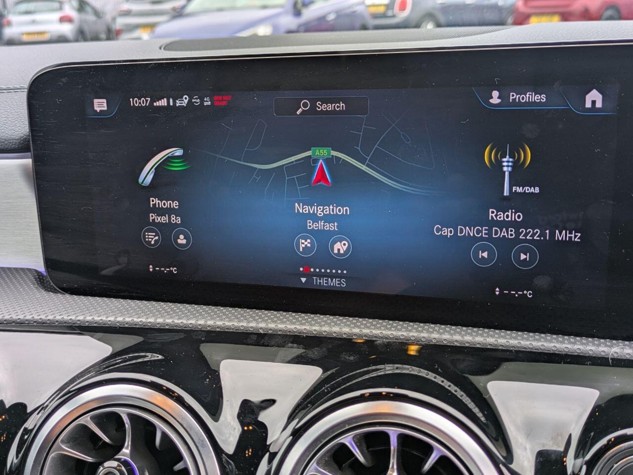 Mercedes-Benz Cla view 16