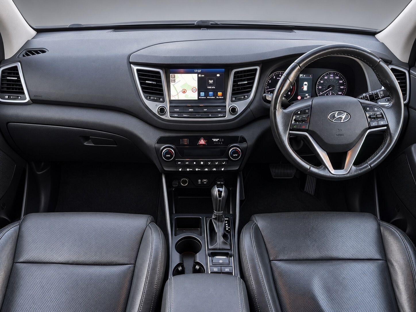 Hyundai Tucson view 32