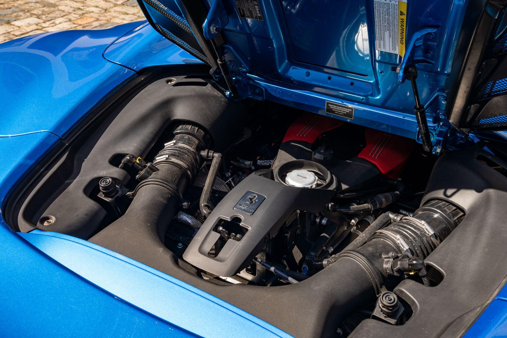 Ferrari 488 view 56