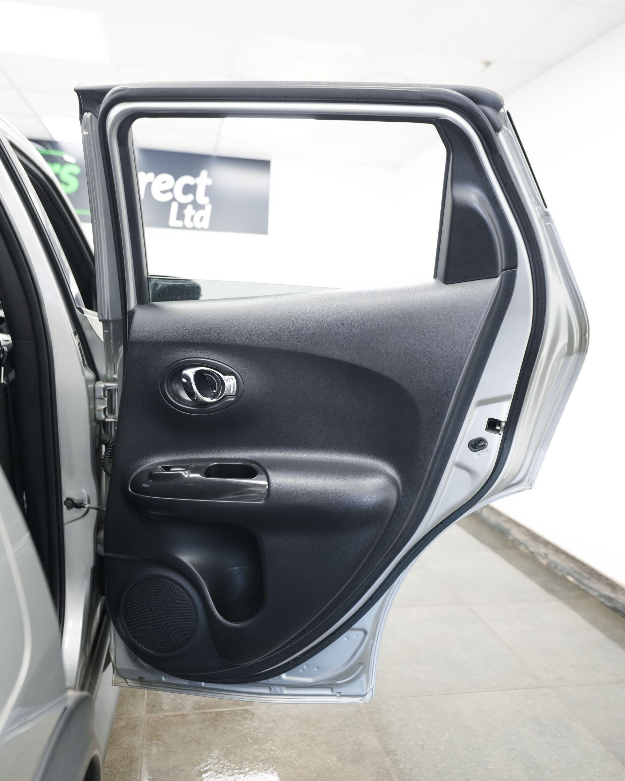 Nissan Juke view 16