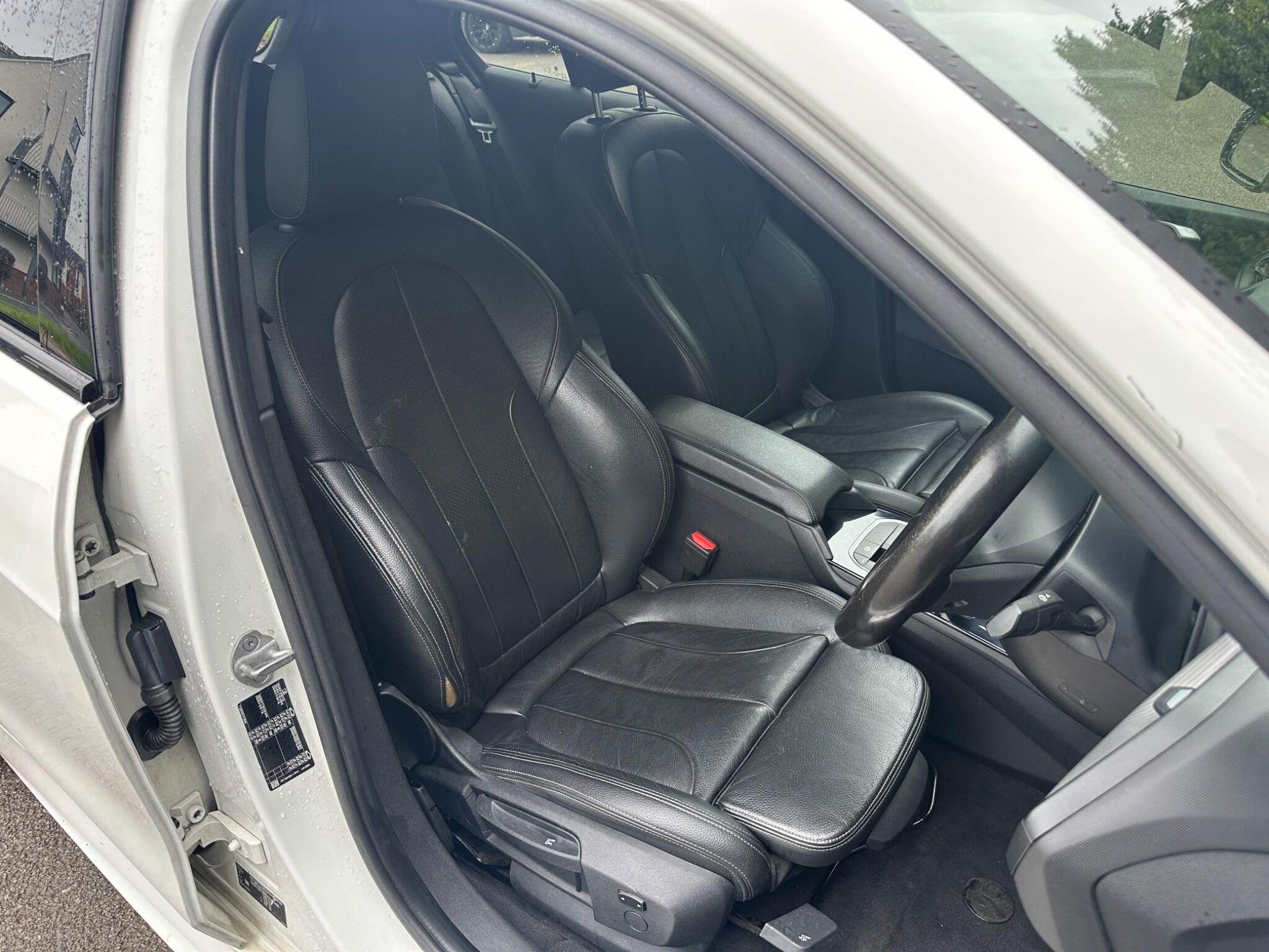 BMW 1 Series view 16