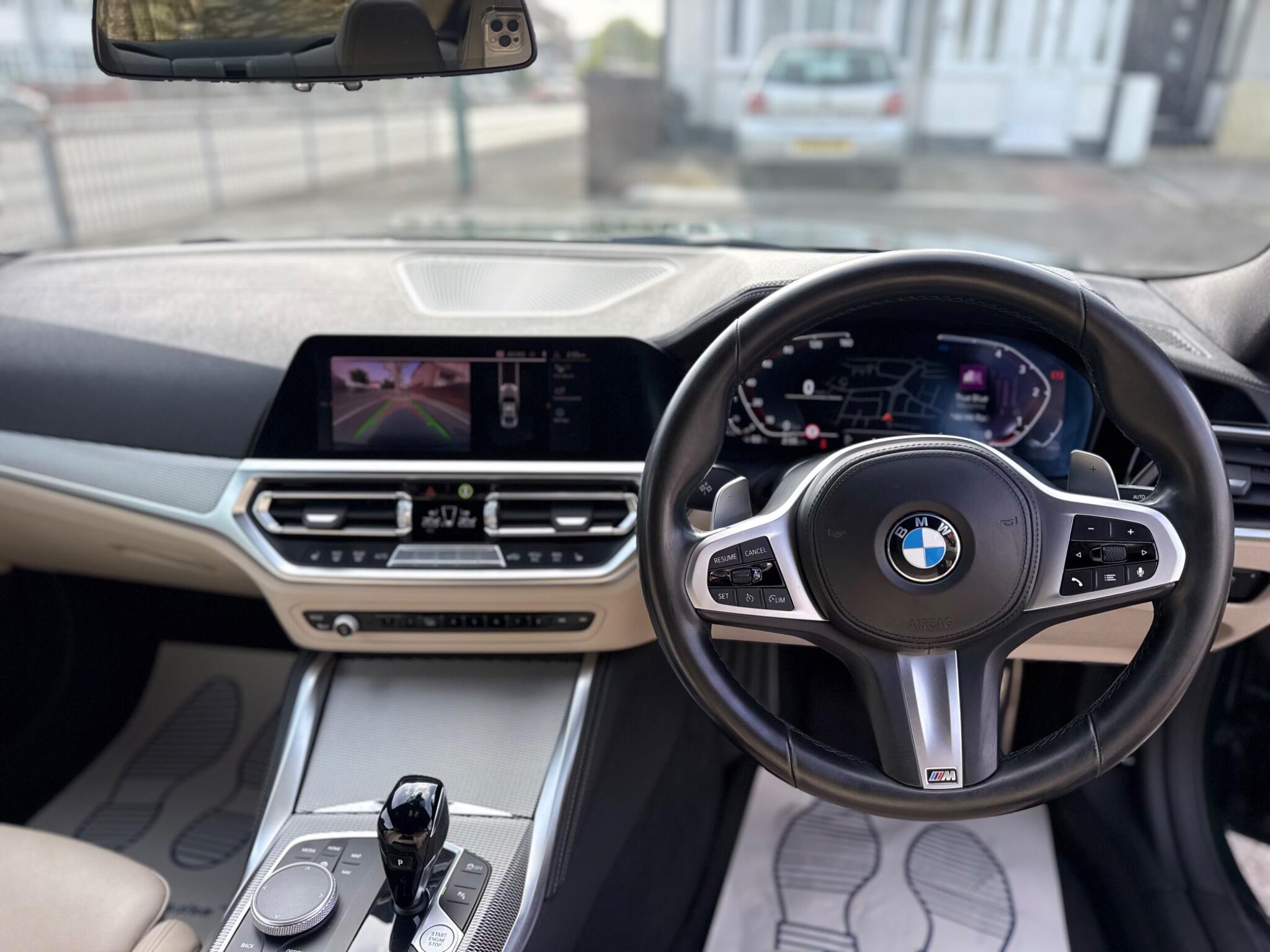 BMW 4 Series view 13