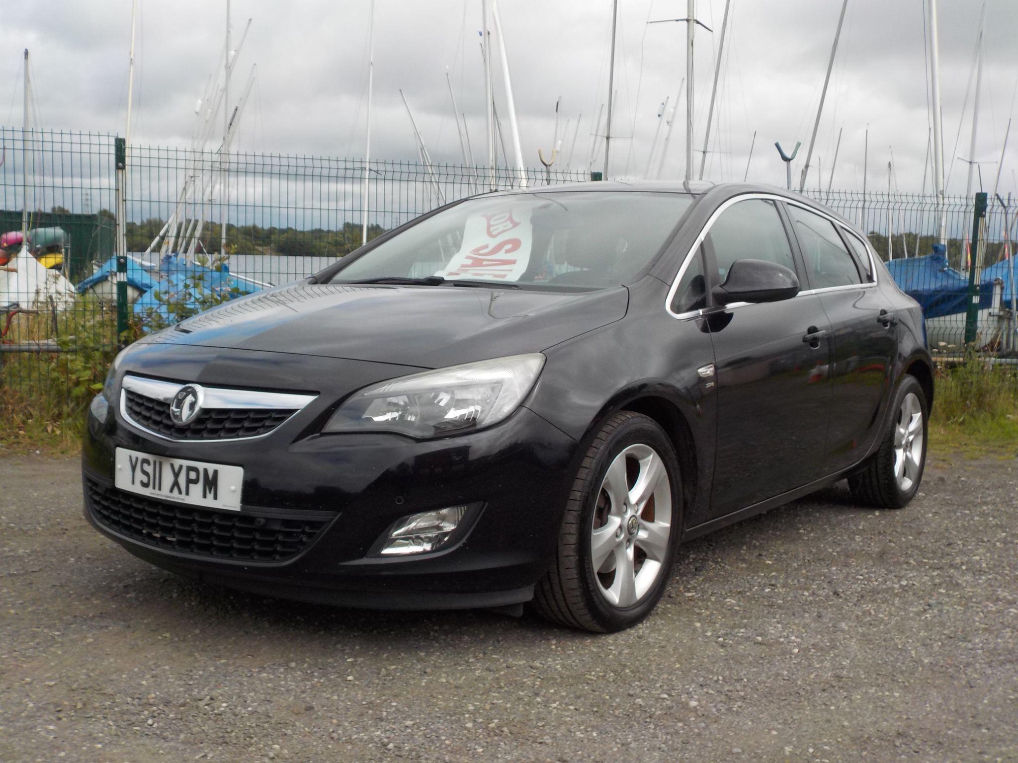 Vauxhall Astra 2.0 CDTi ecoFLEX SRi Euro 5 (s/s) 5dr