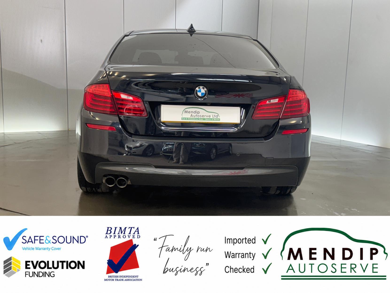 BMW 5 Series view 19