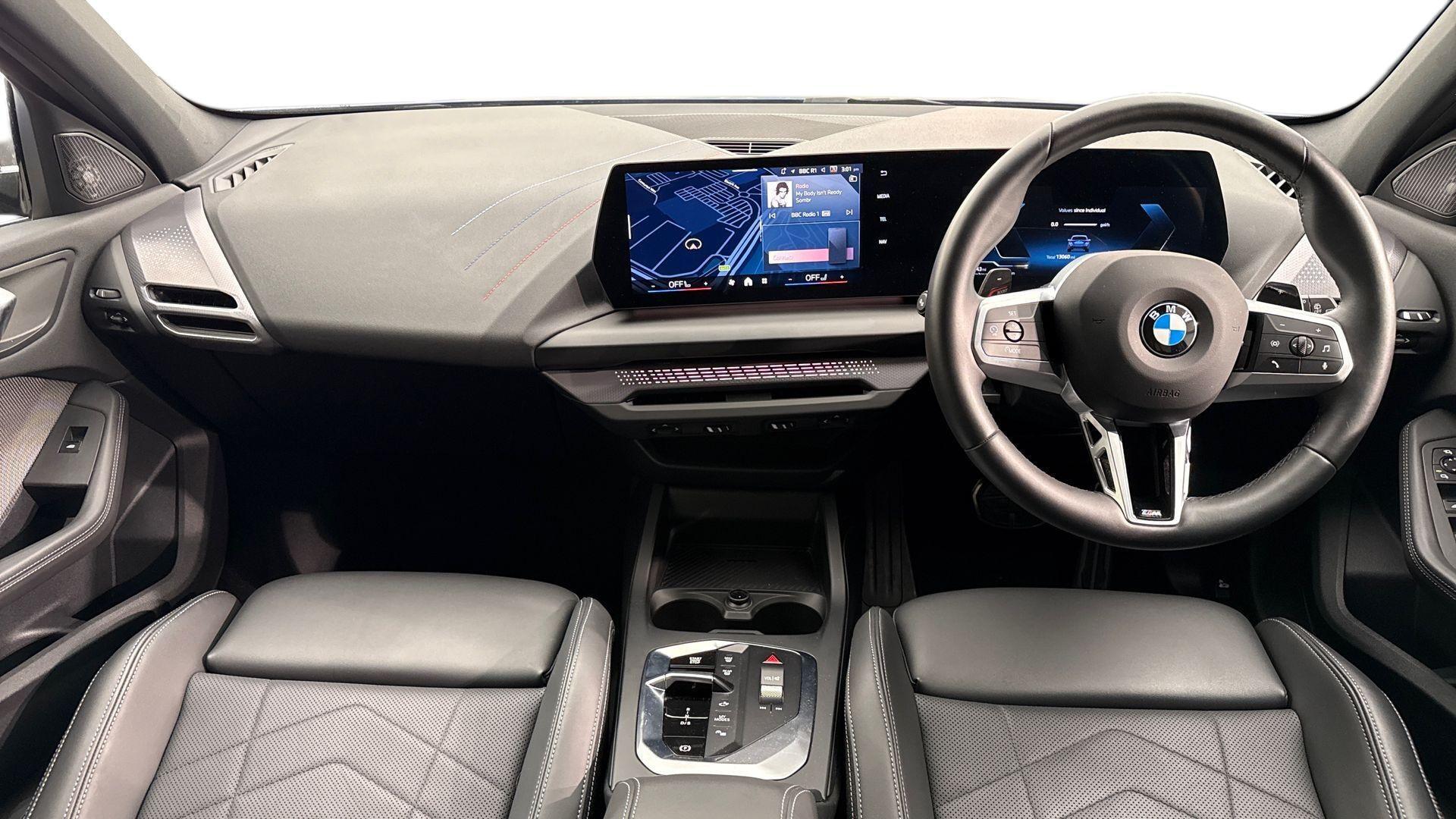 BMW 1 Series view 4