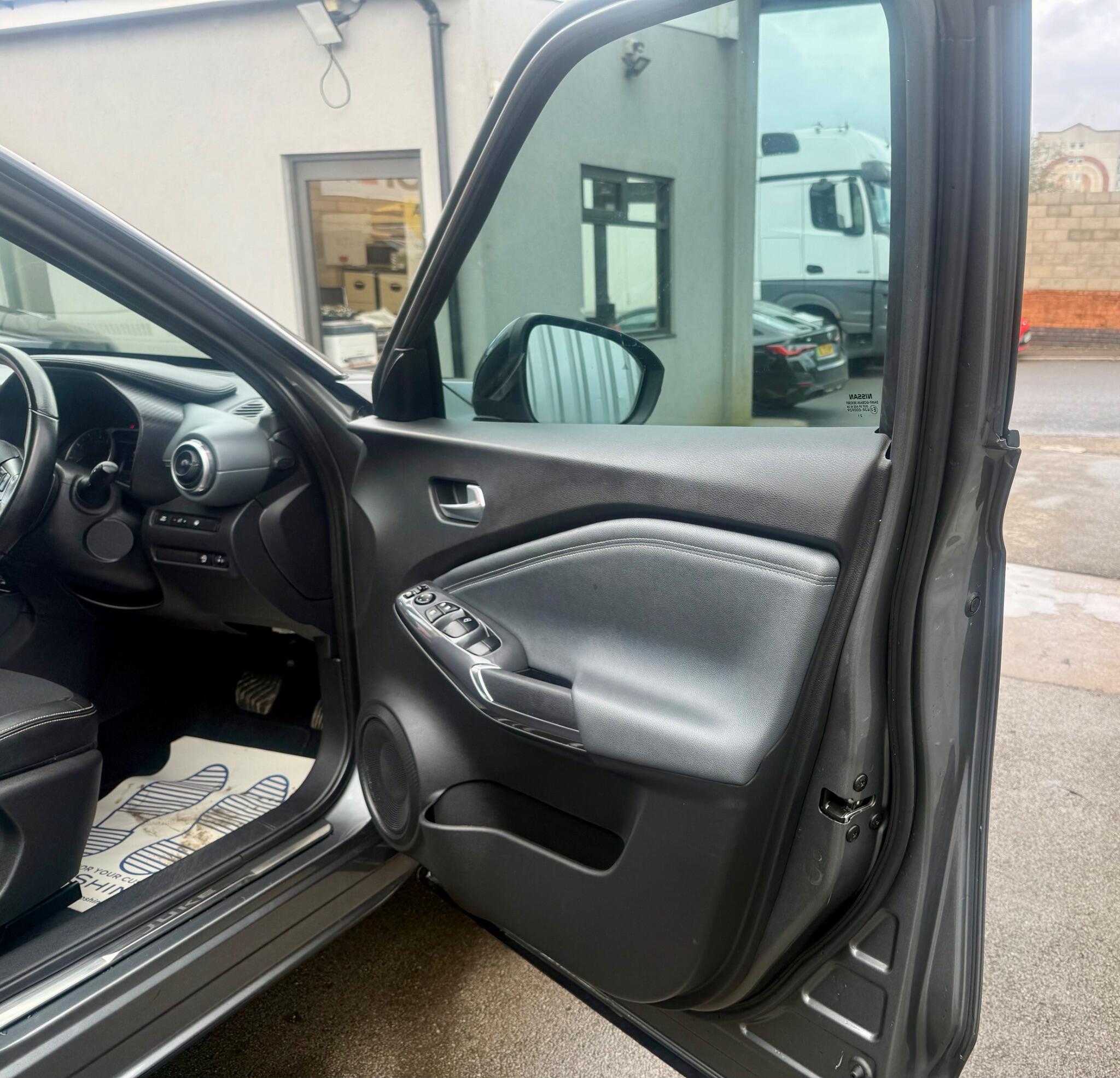 Nissan Juke view 16