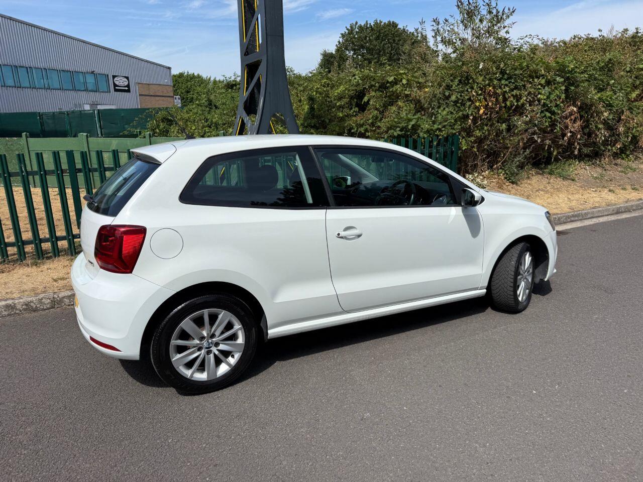 Volkswagen Polo view 14