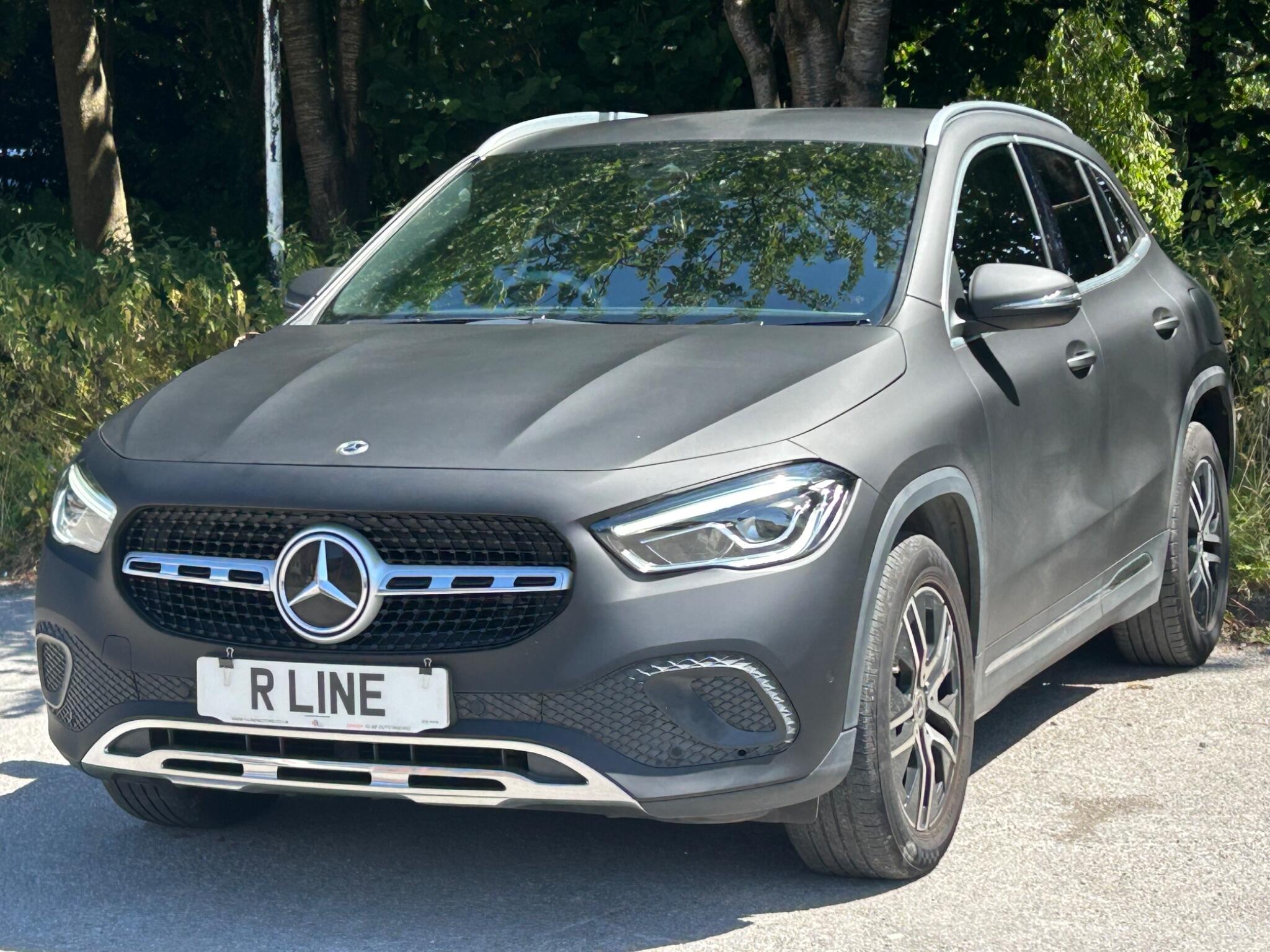 Mercedes-Benz Gla view 9