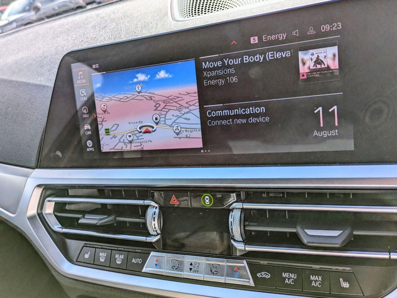 BMW 3 Series view 20