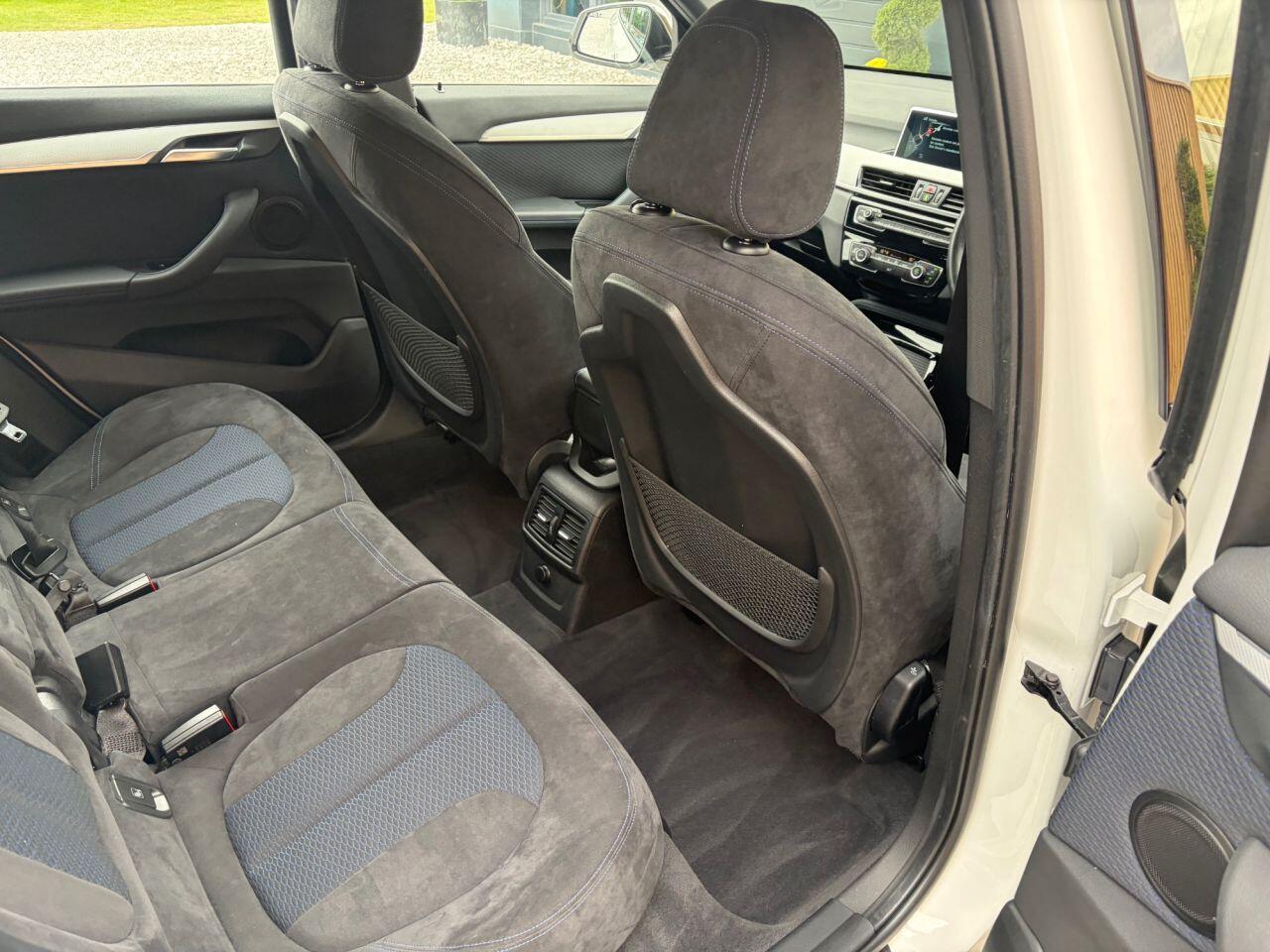 BMW X1 view 21
