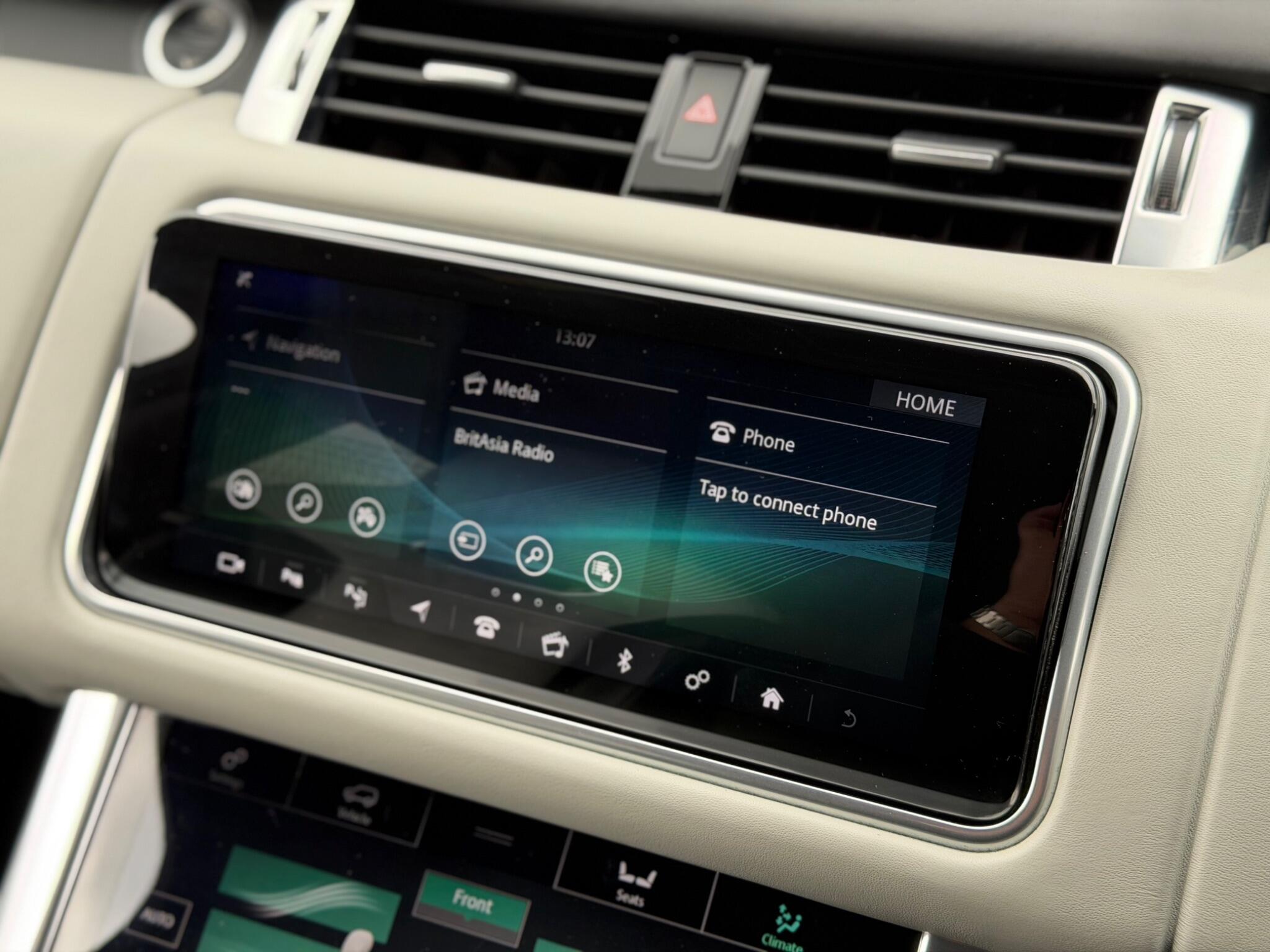 Land Rover Range Rover Sport view 34