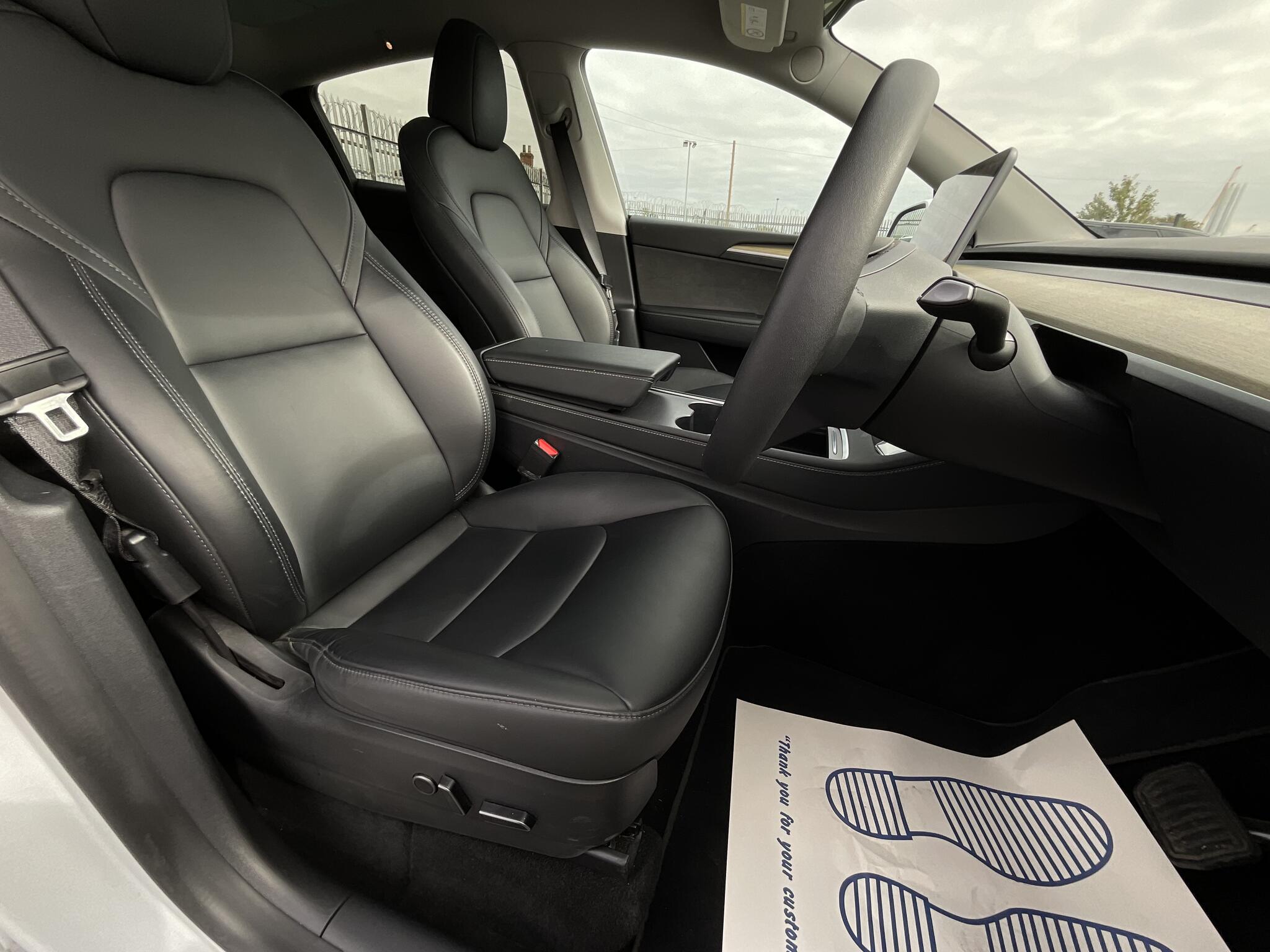 Tesla Model Y view 8