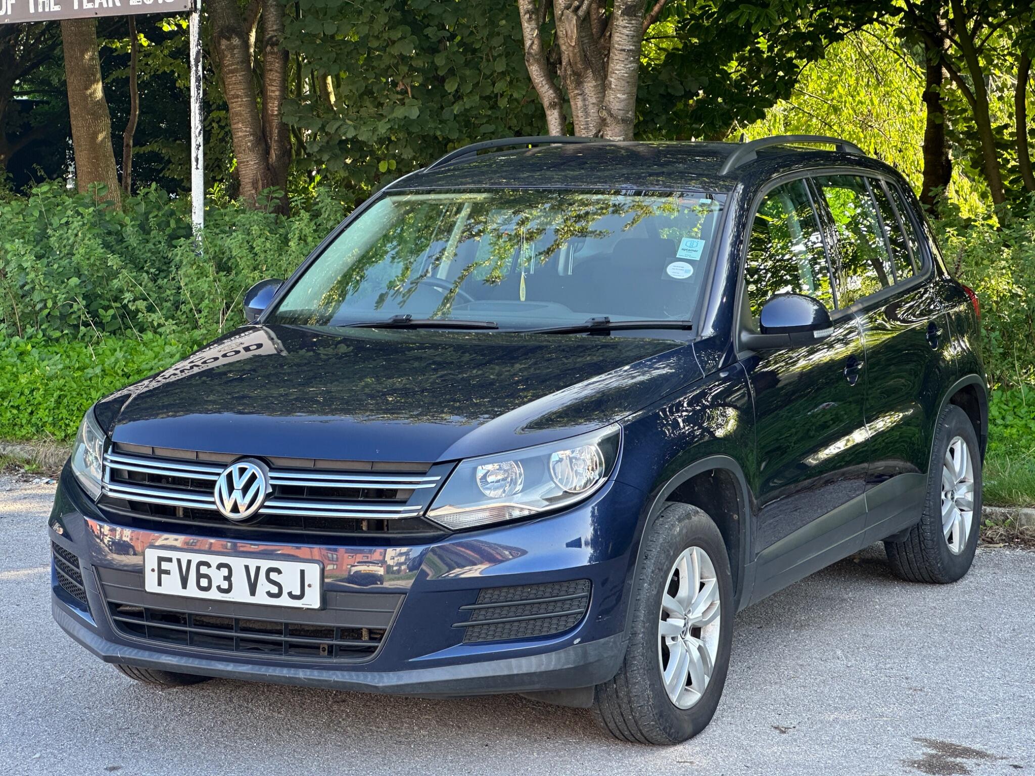 Volkswagen Tiguan view 6