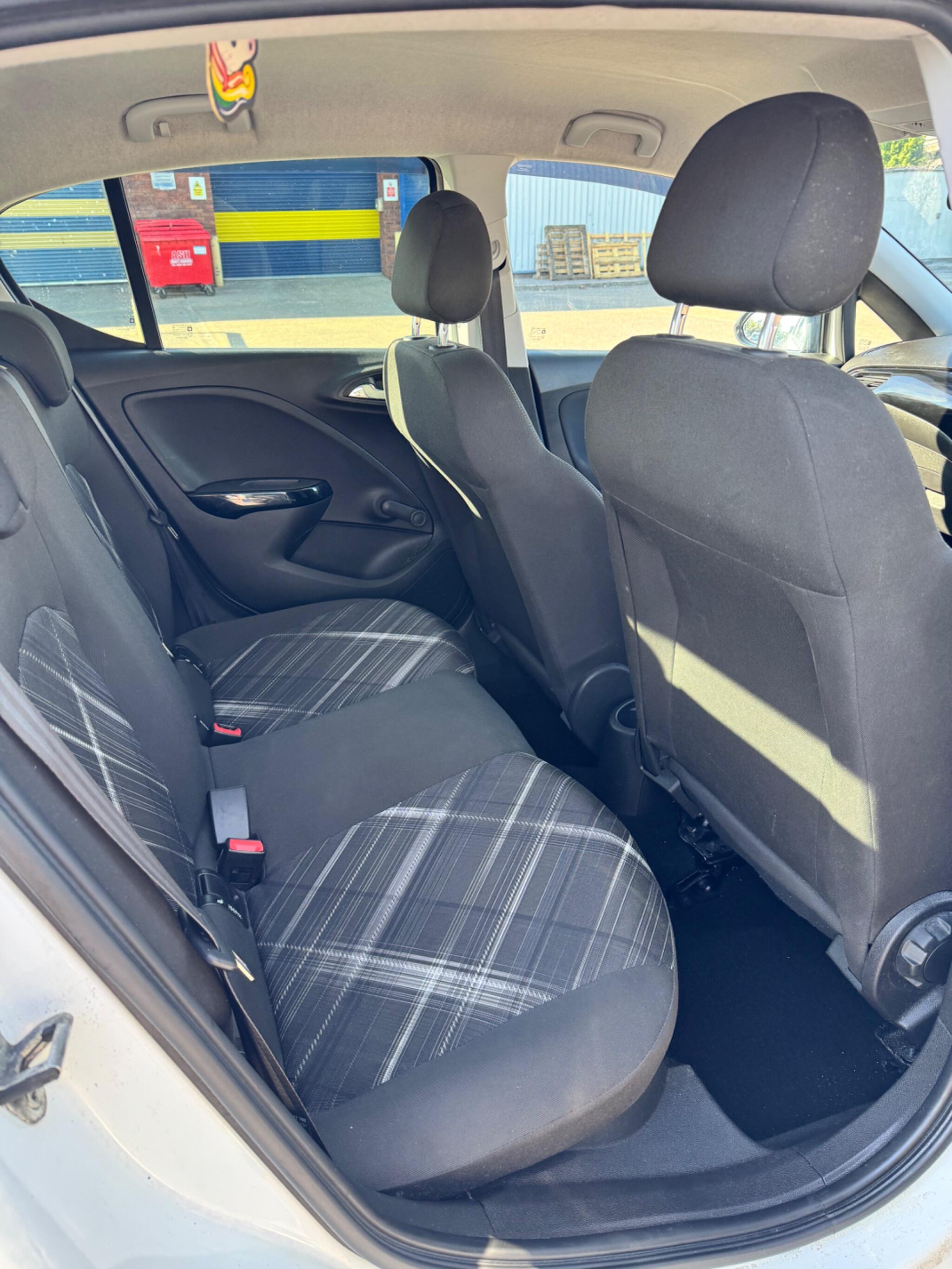 Vauxhall Corsa view 33