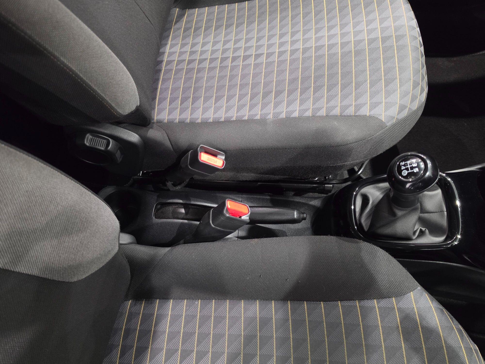 Peugeot 108 view 79