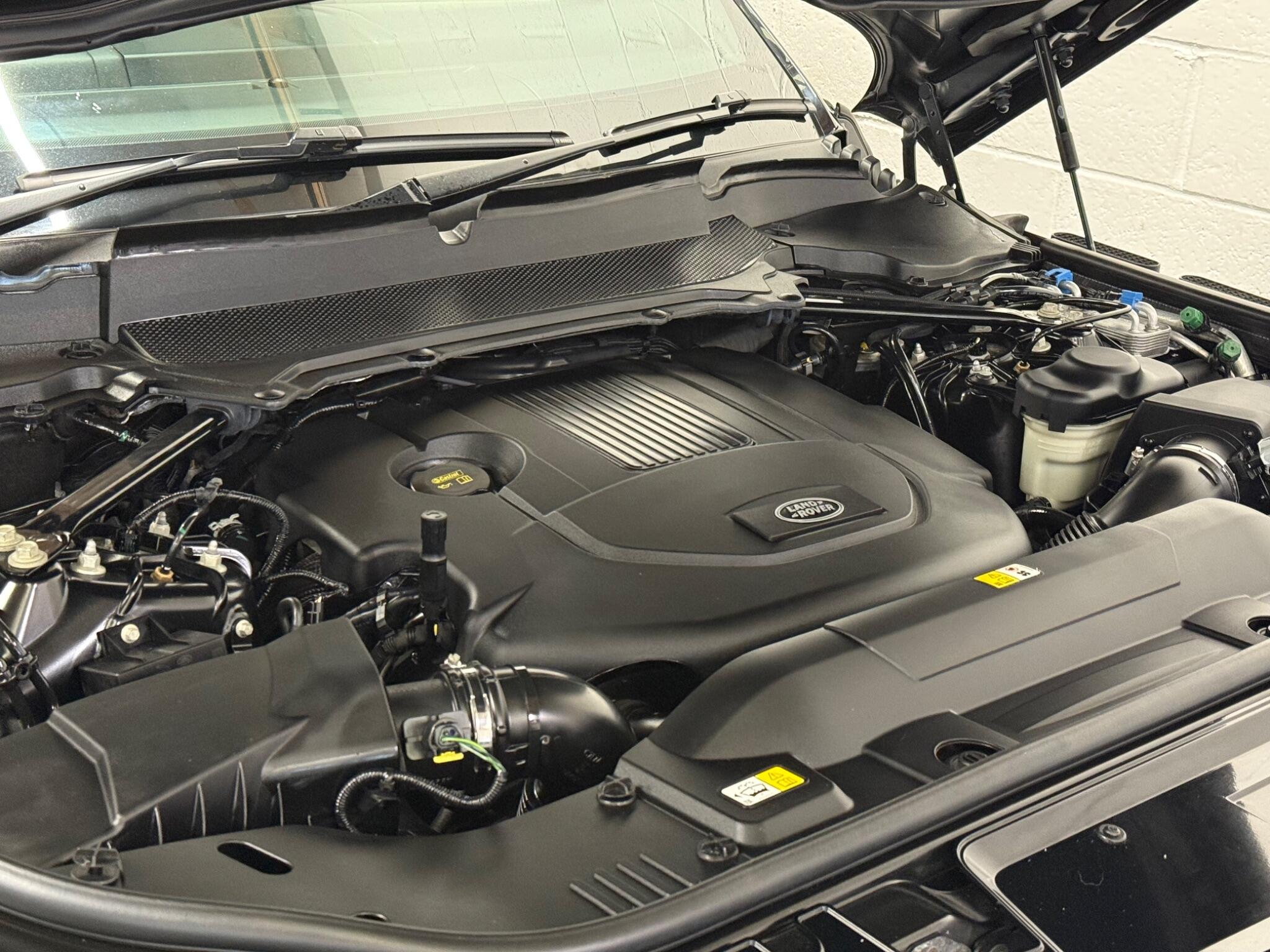 Land Rover Range Rover Sport view 27