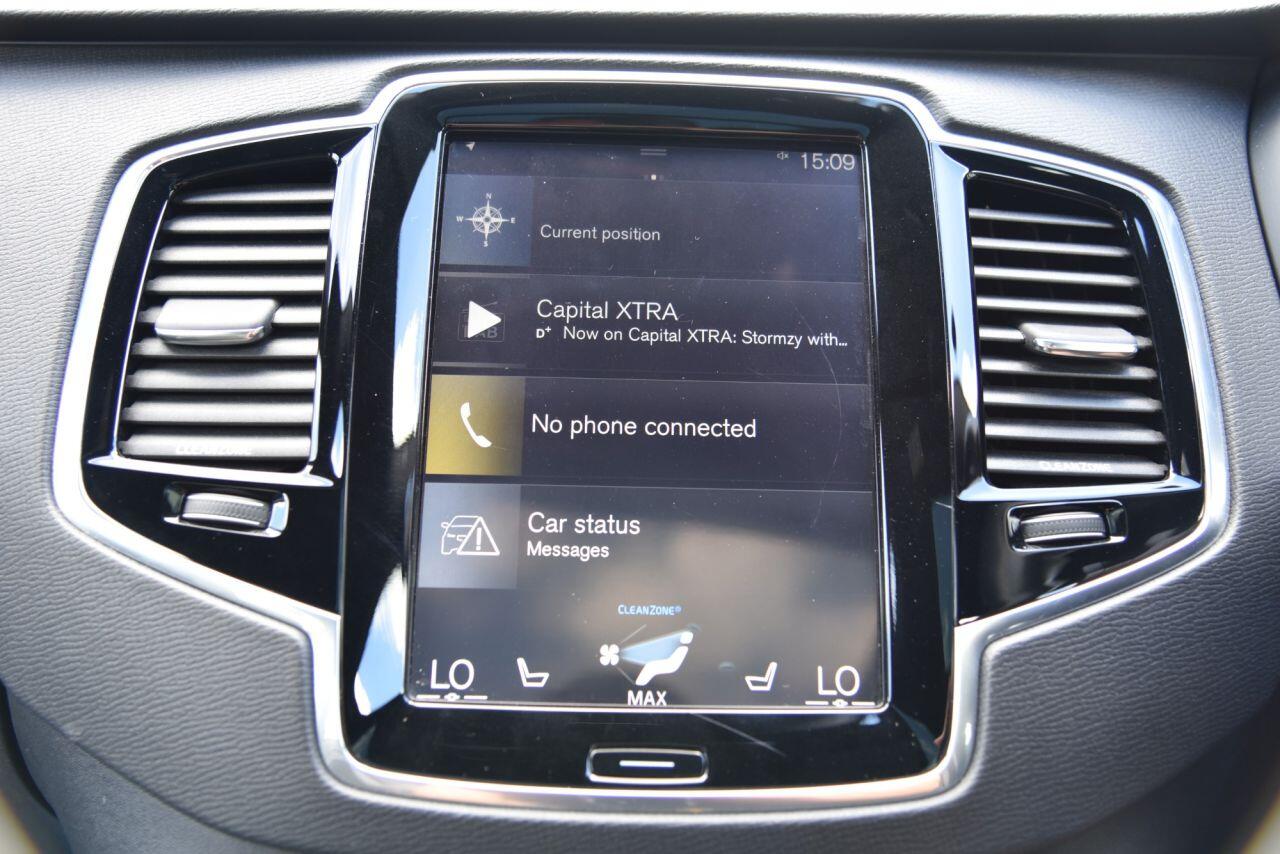 Volvo XC90 view 33