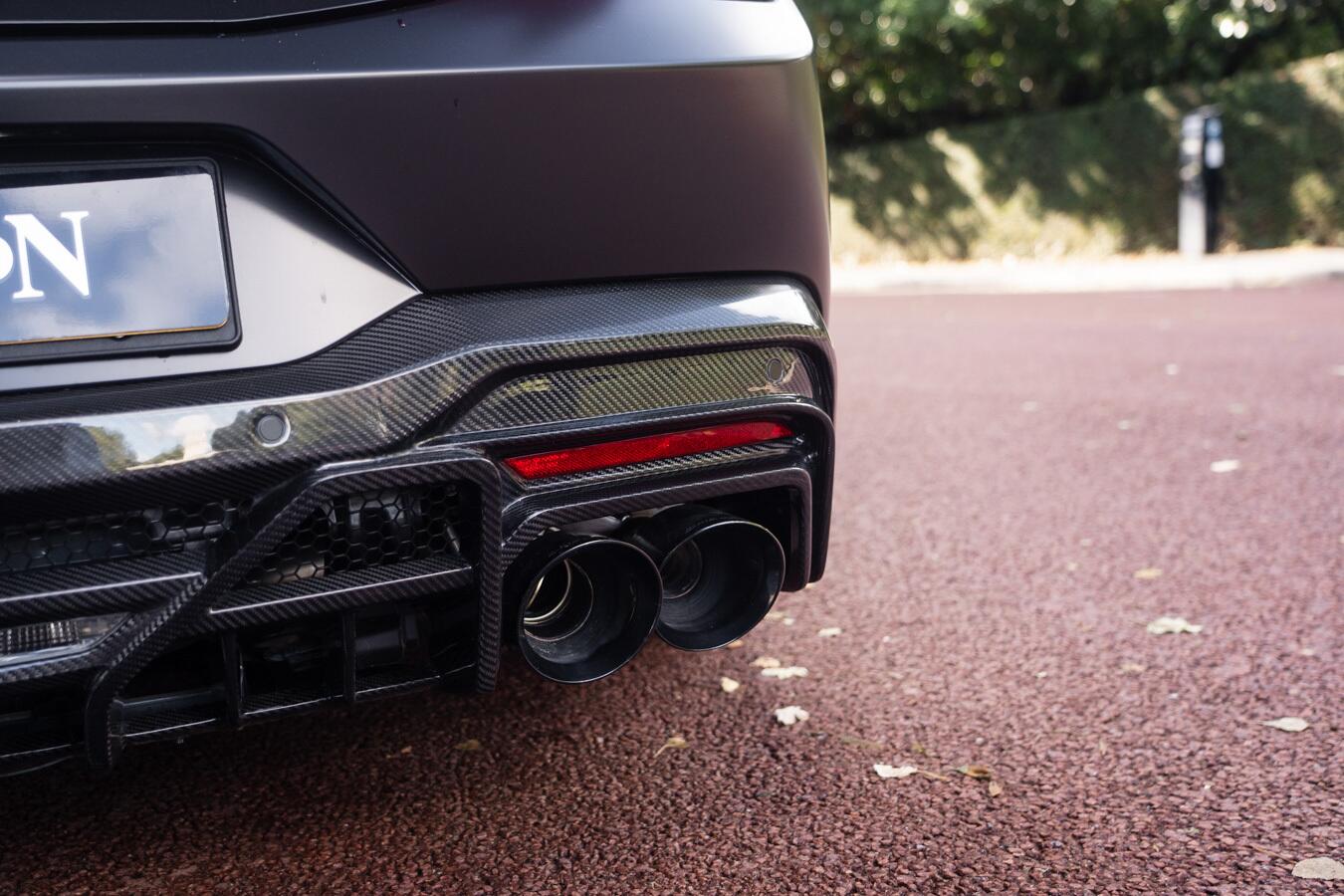 Ford Mustang view 24