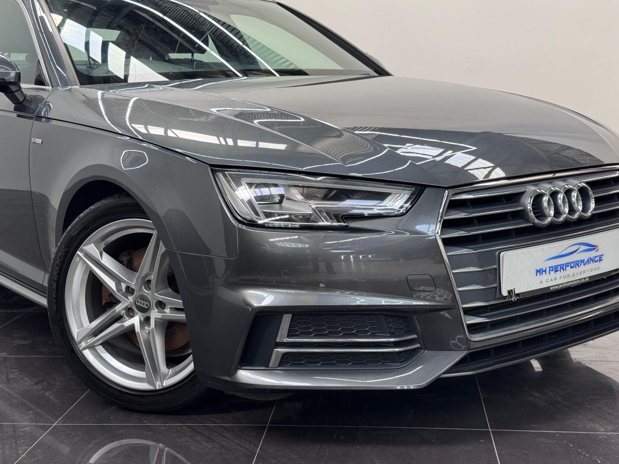 Audi A4 view 10