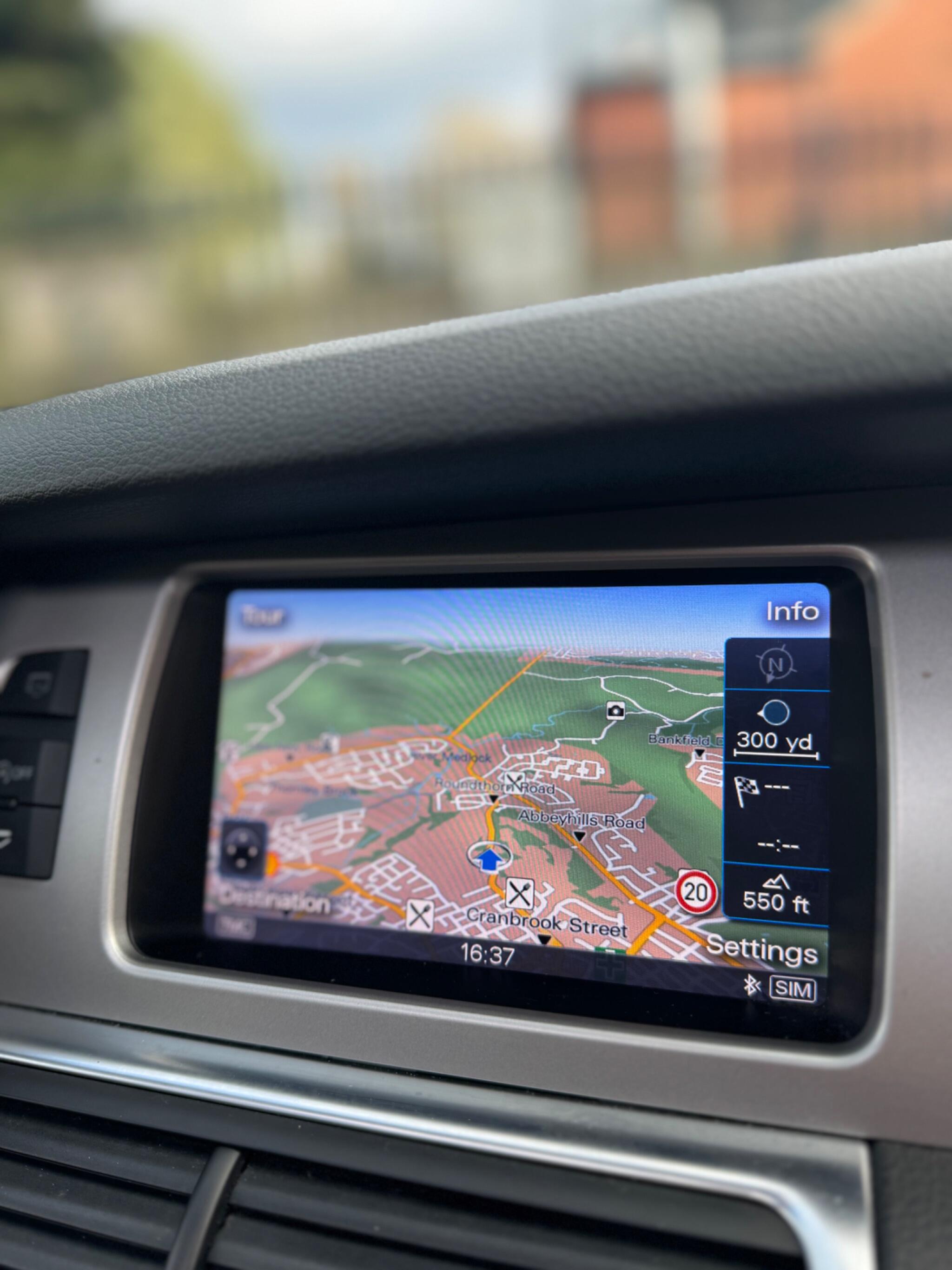 2014 Audi Q7 3.0 TDI V6 S line Sport Edition Tiptronic quattro Euro 5 (s/s) 5dr image 71