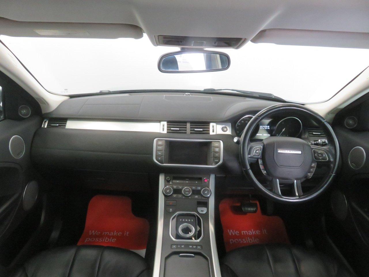 Land Rover Range Rover Evoque view 30