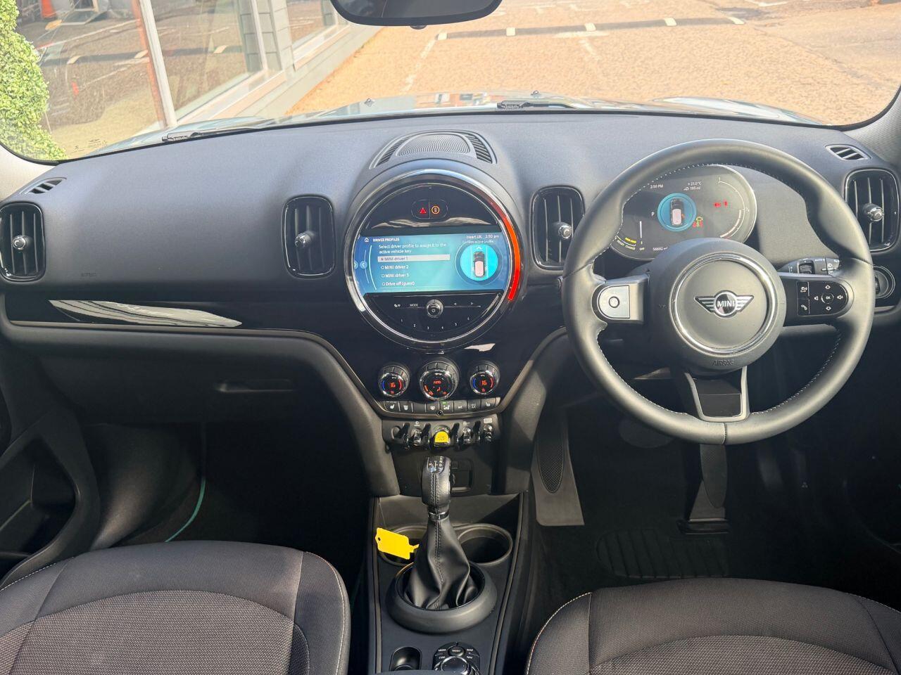 Mini Countryman view 16