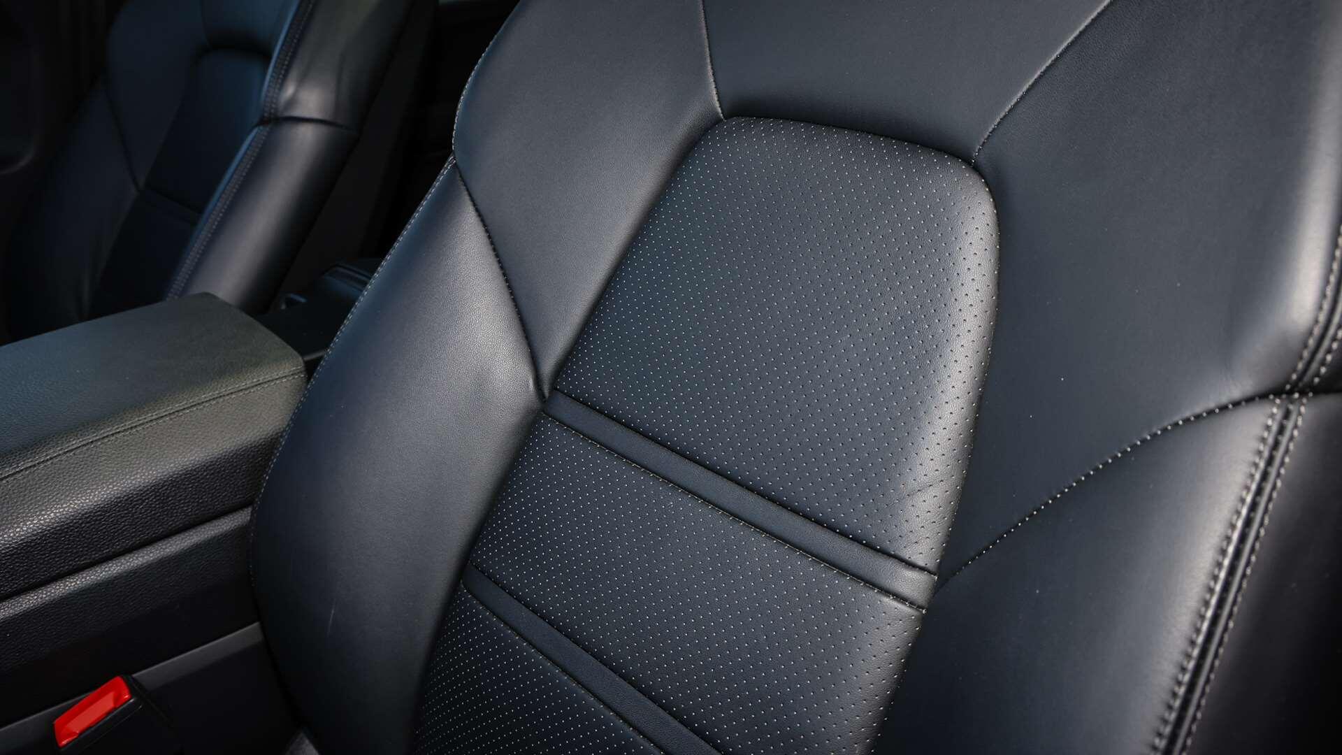 Porsche Cayenne view 15
