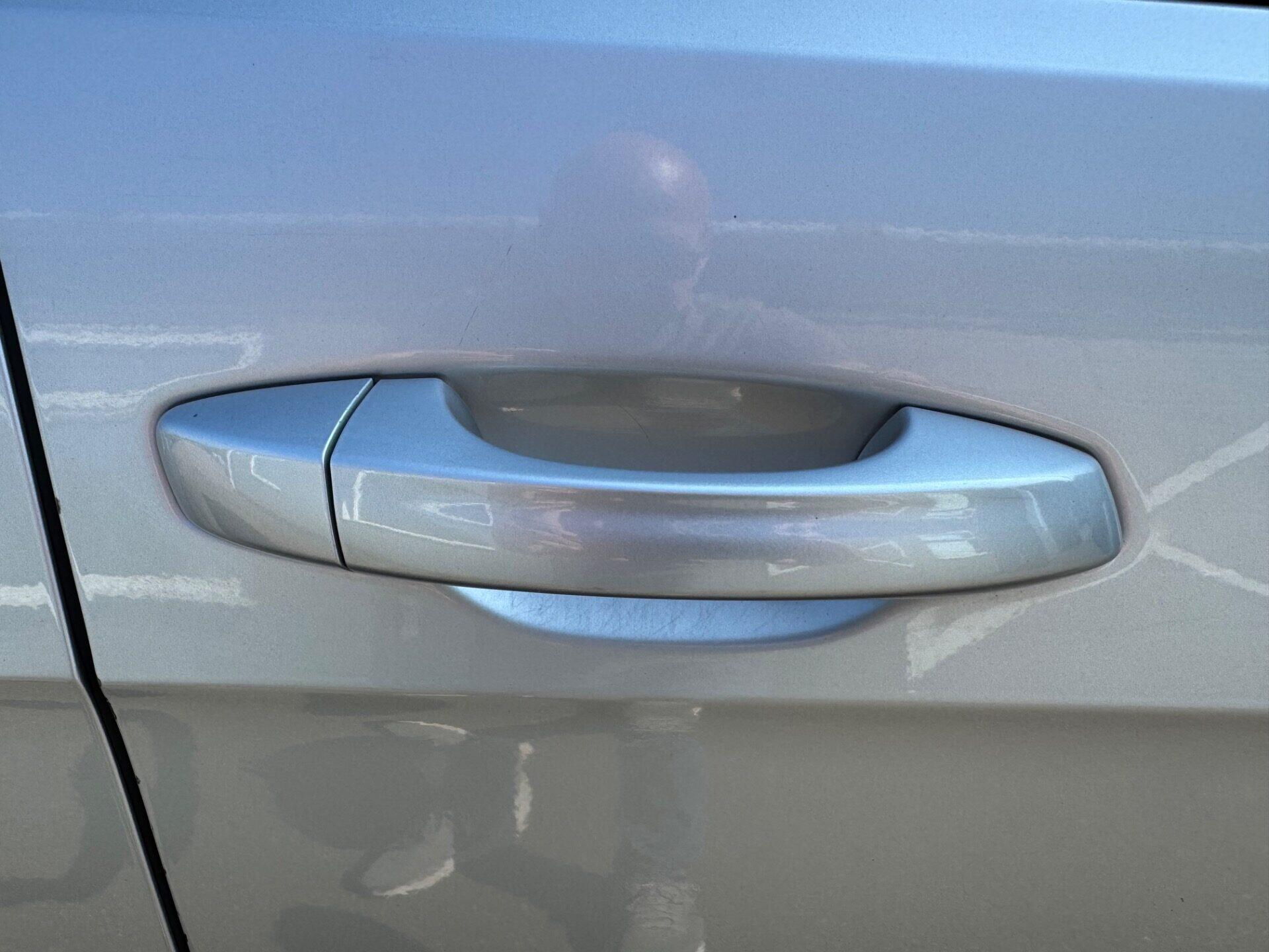 Volkswagen Golf view 19