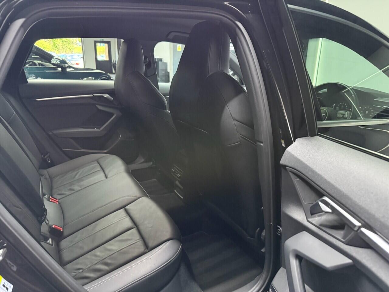 Audi A3 view 42